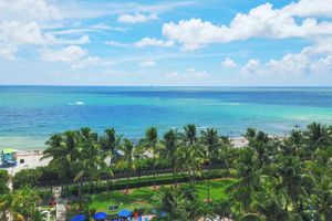 Paquete - Radisson Resort Miami Beach