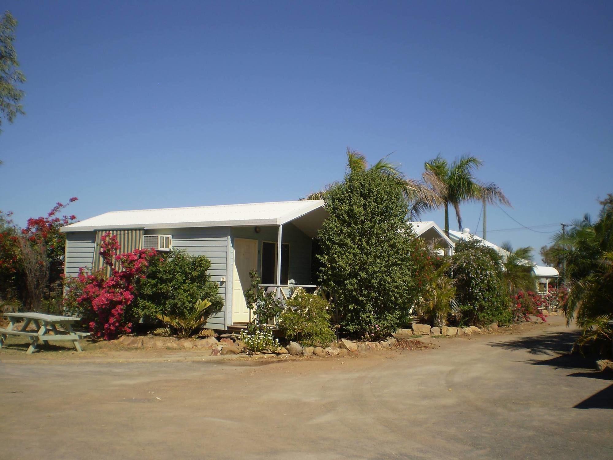 Varios Banjo's Overnight & Holiday Units