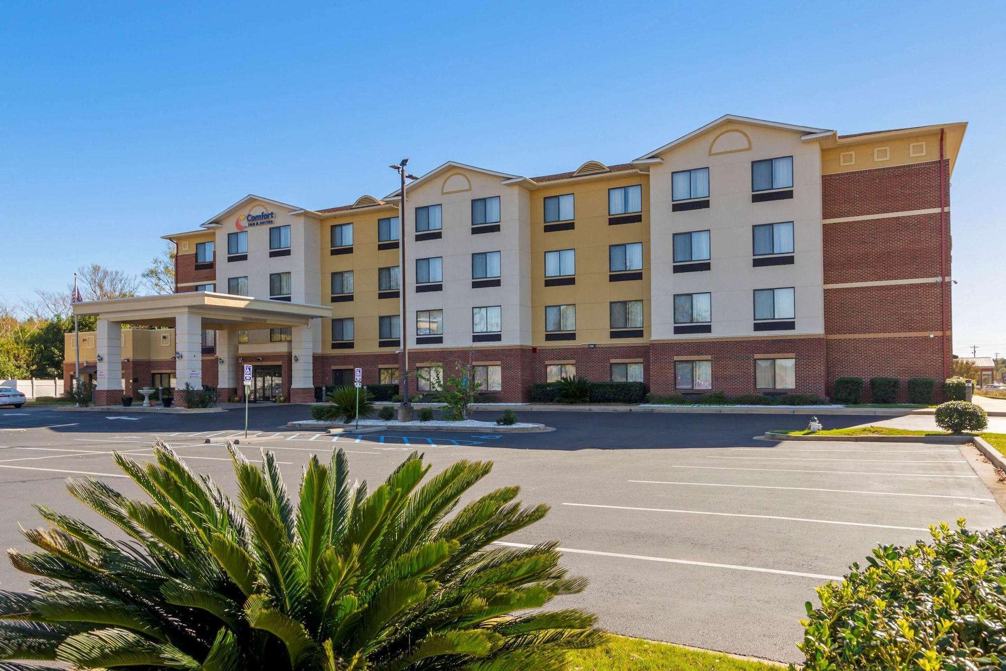 Vista Exterior Comfort Inn & Suites Montgomery Eastchase