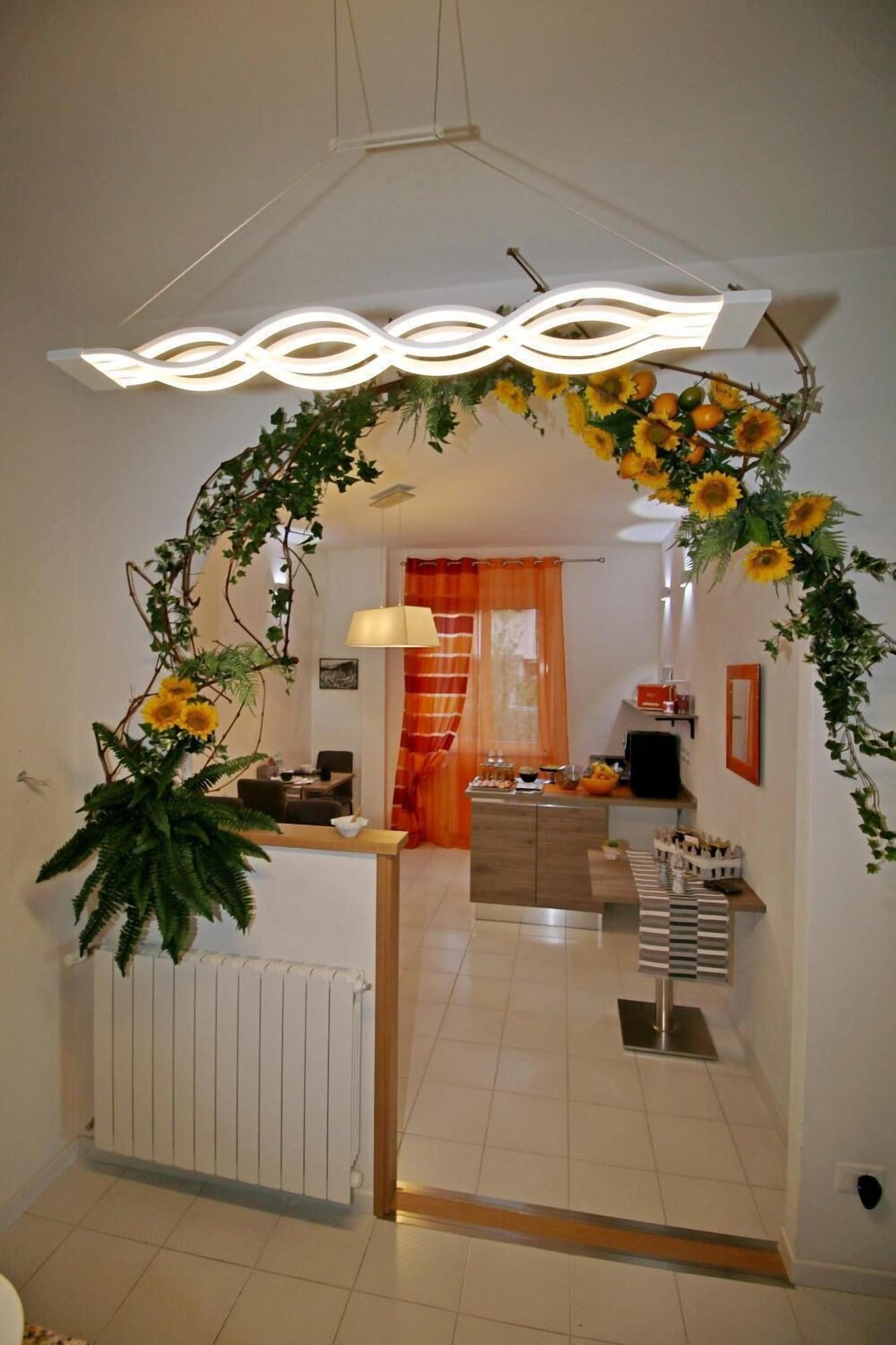 Comodidades del Alojamiento La Marmifera B&B