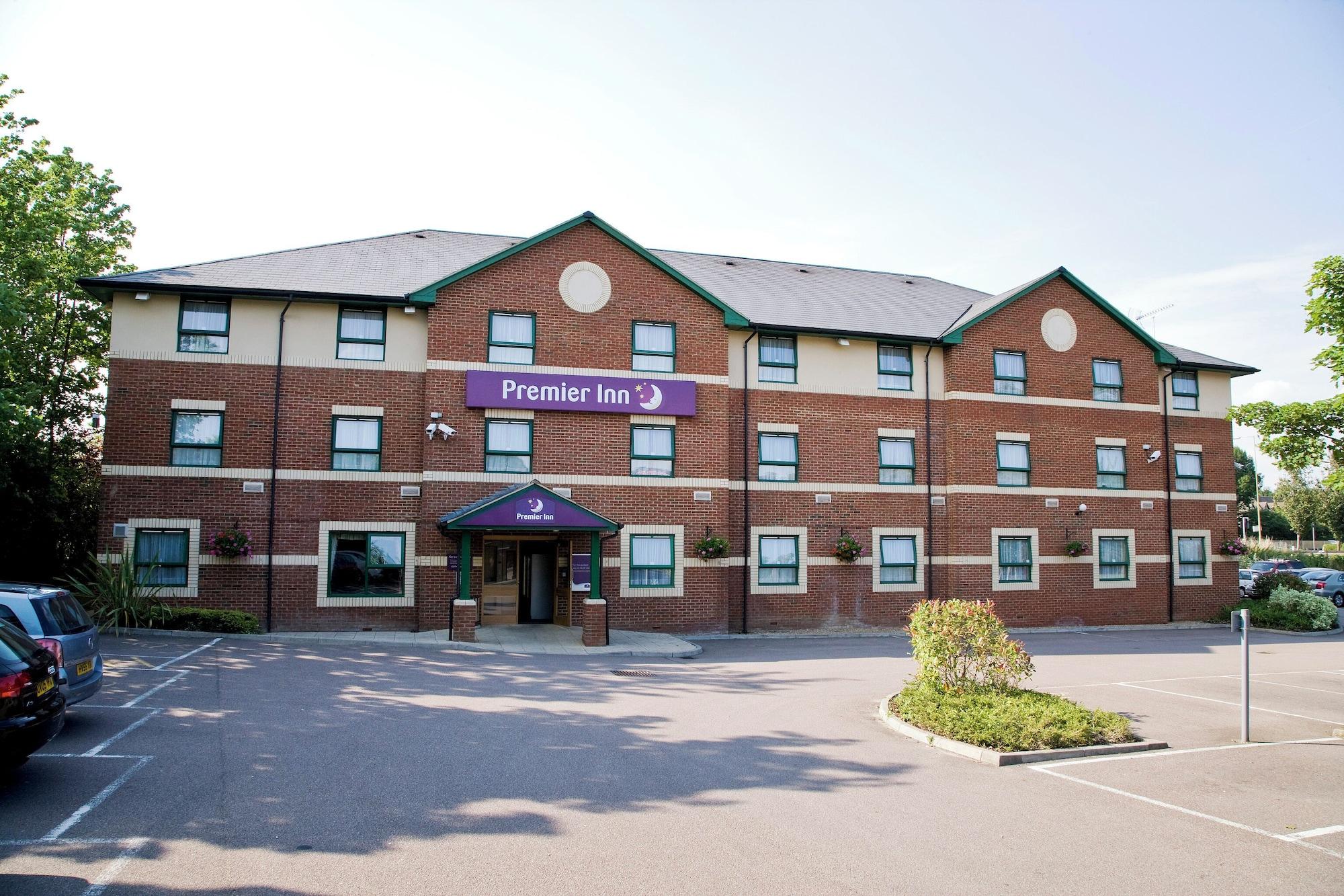 Varios Premier Inn Watford Central