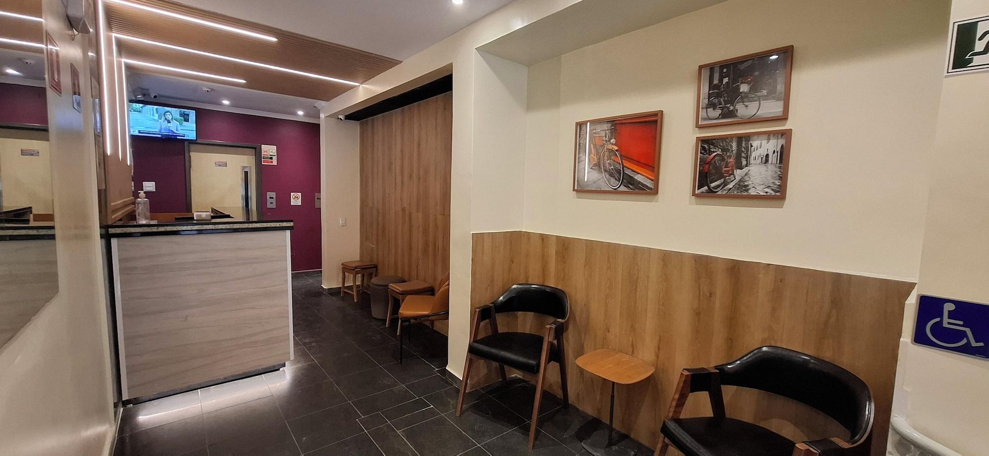 Vista Lobby Hotel Plaza Olido