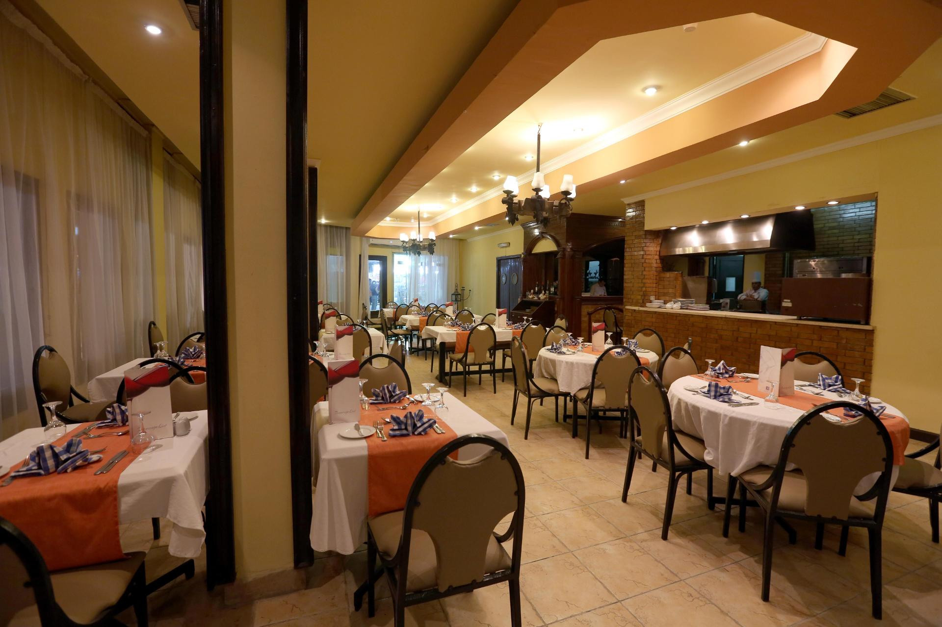 Restaurant Regina Resort and Aqua Park Hurghada