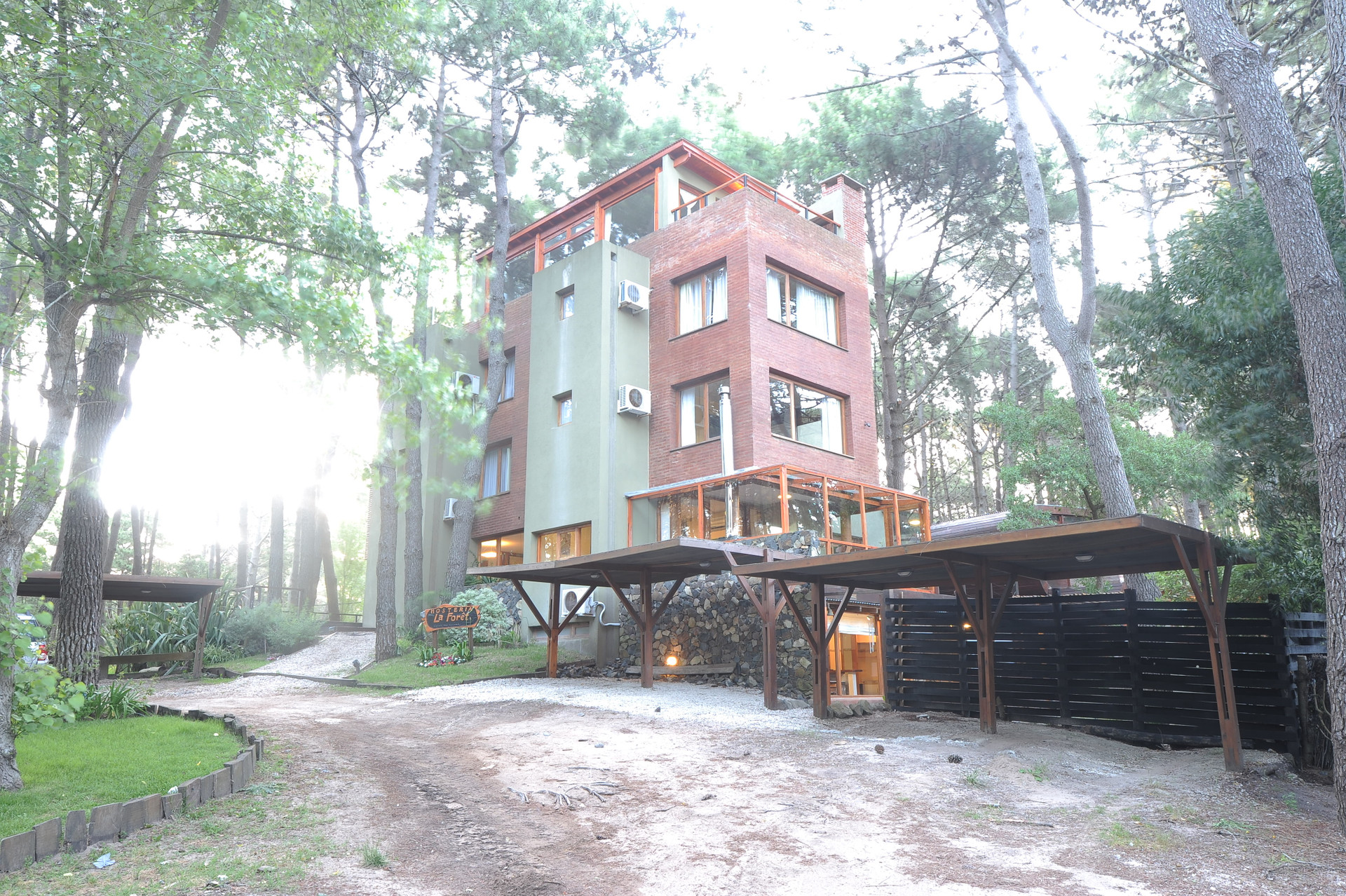 Vista Exterior La Foret
