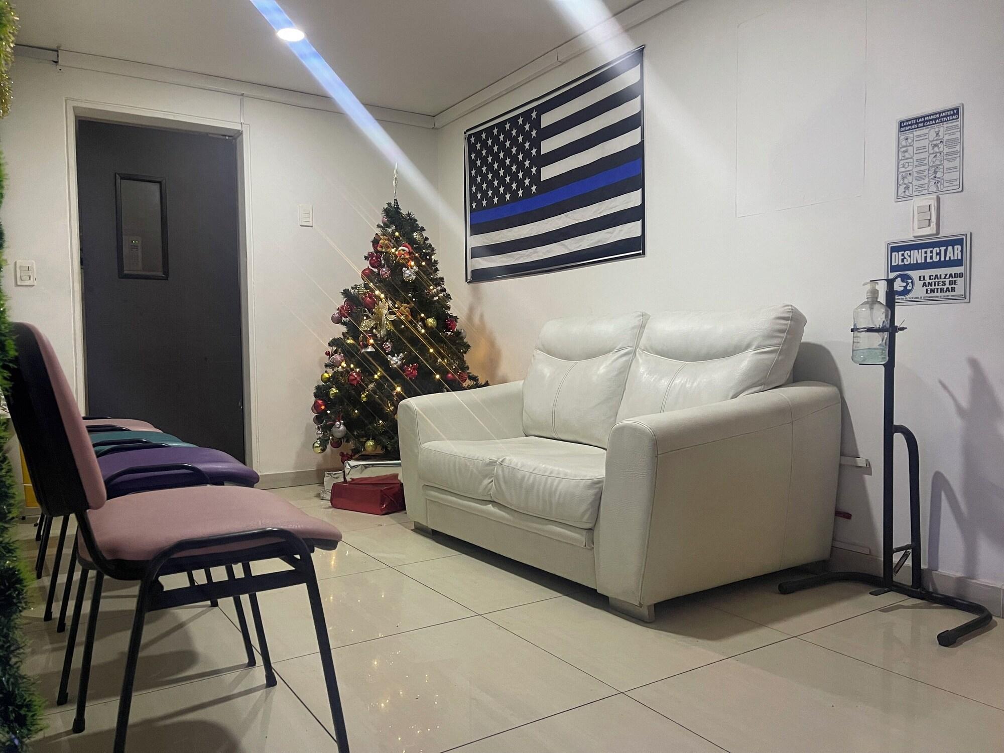 Vista Lobby A 5 minutos del aeropuerto