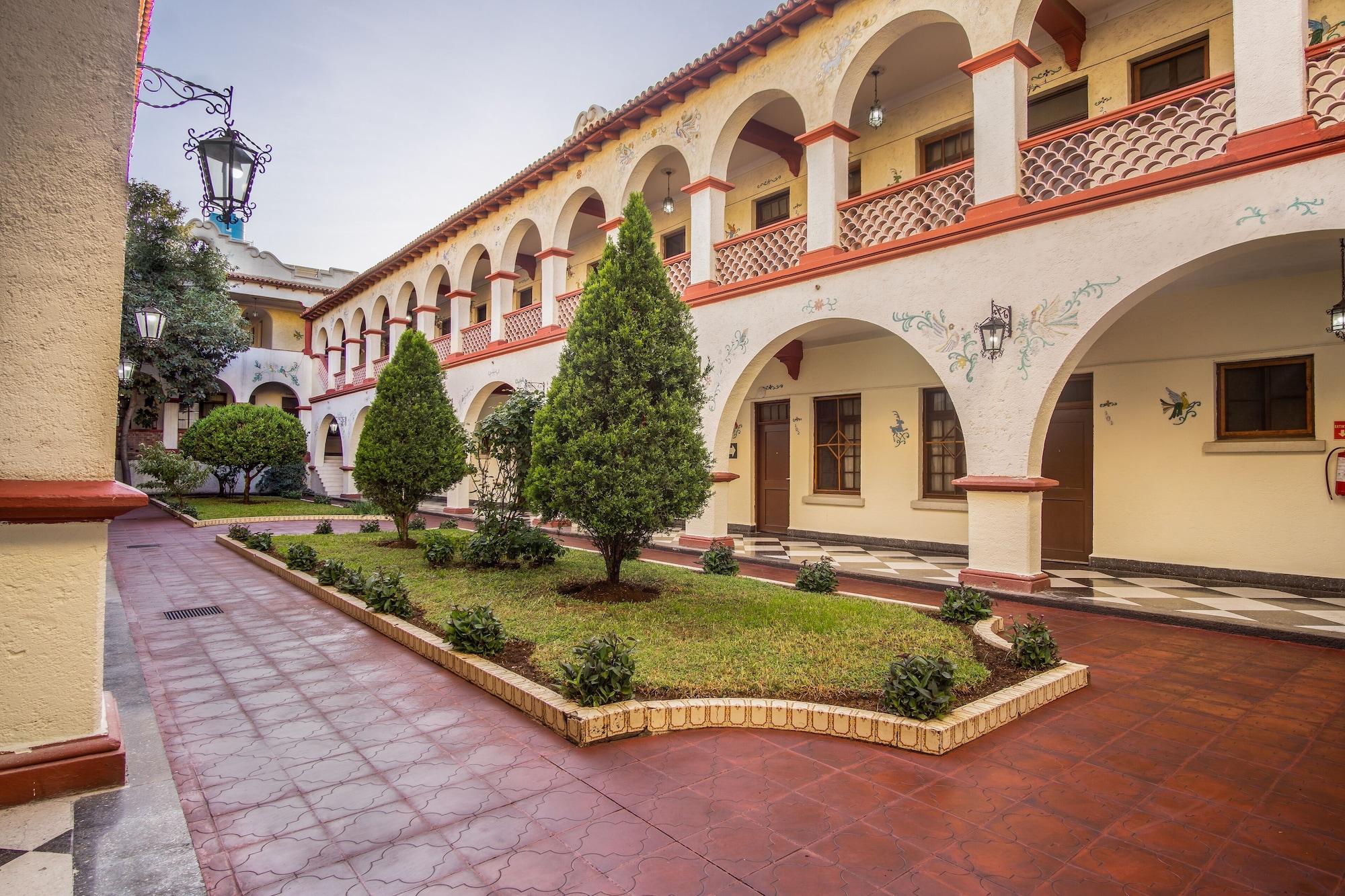 Varios Hotel Urdinola