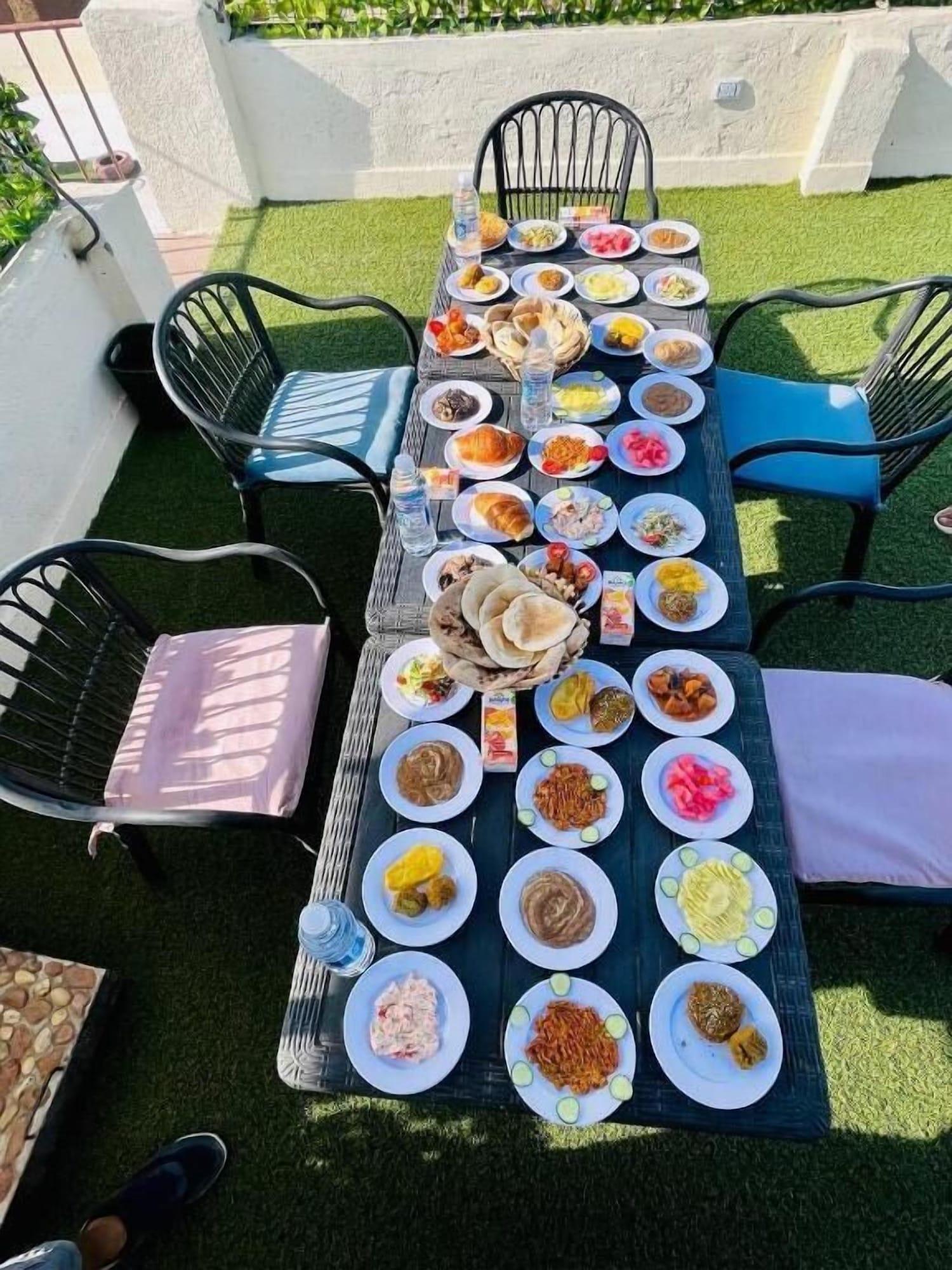 Restaurant SEQUOIA Pyramids View