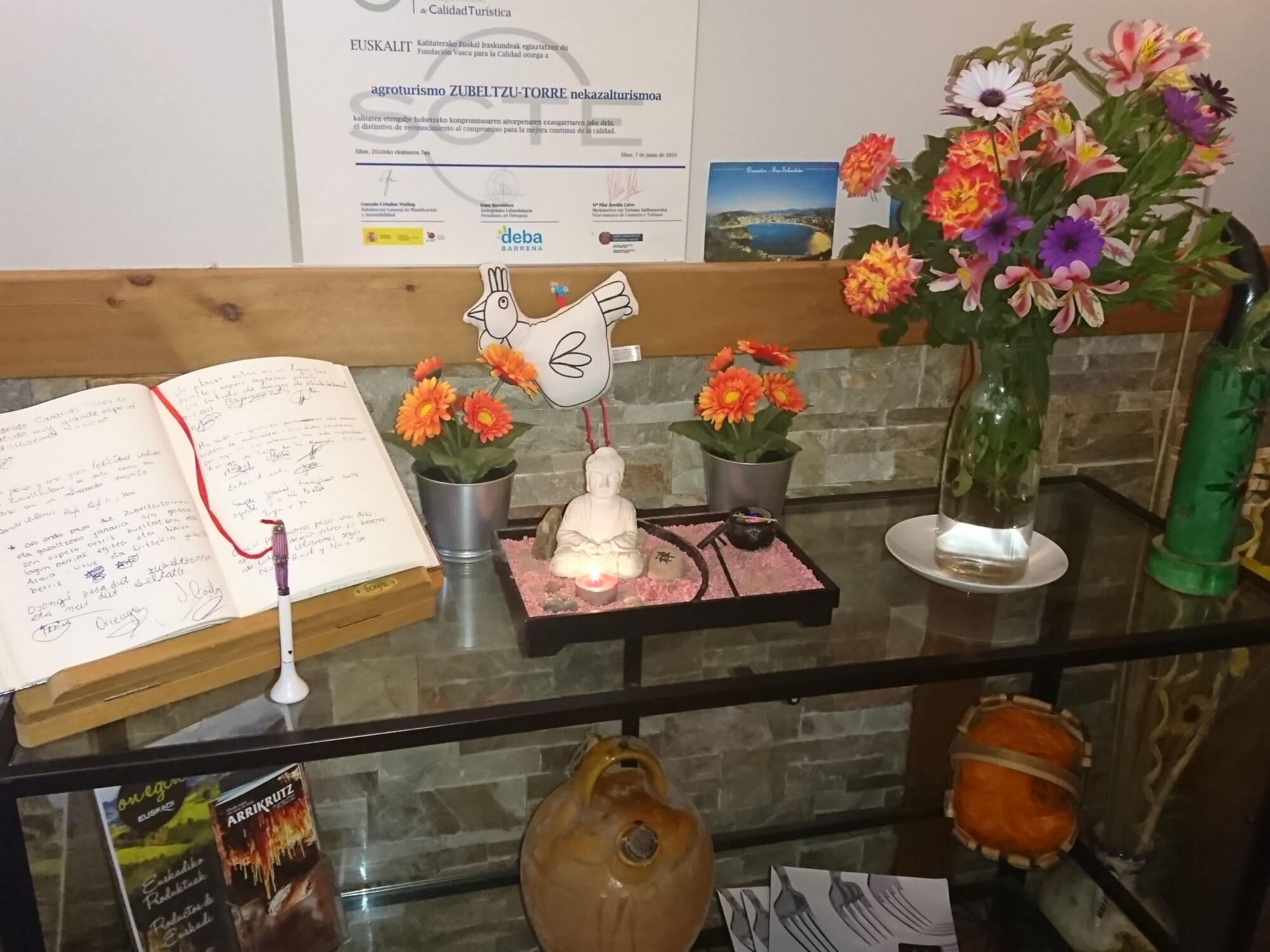 Vista Lobby Zubeltzu Torre