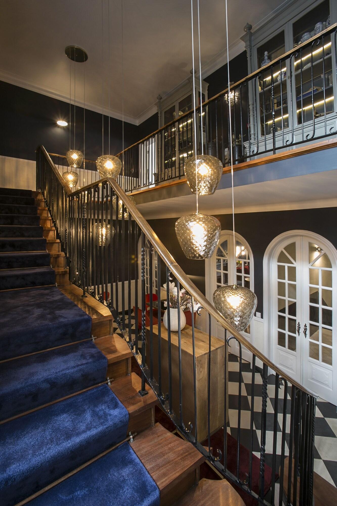 Vista Lobby Valeriana Exclusive Guesthouse