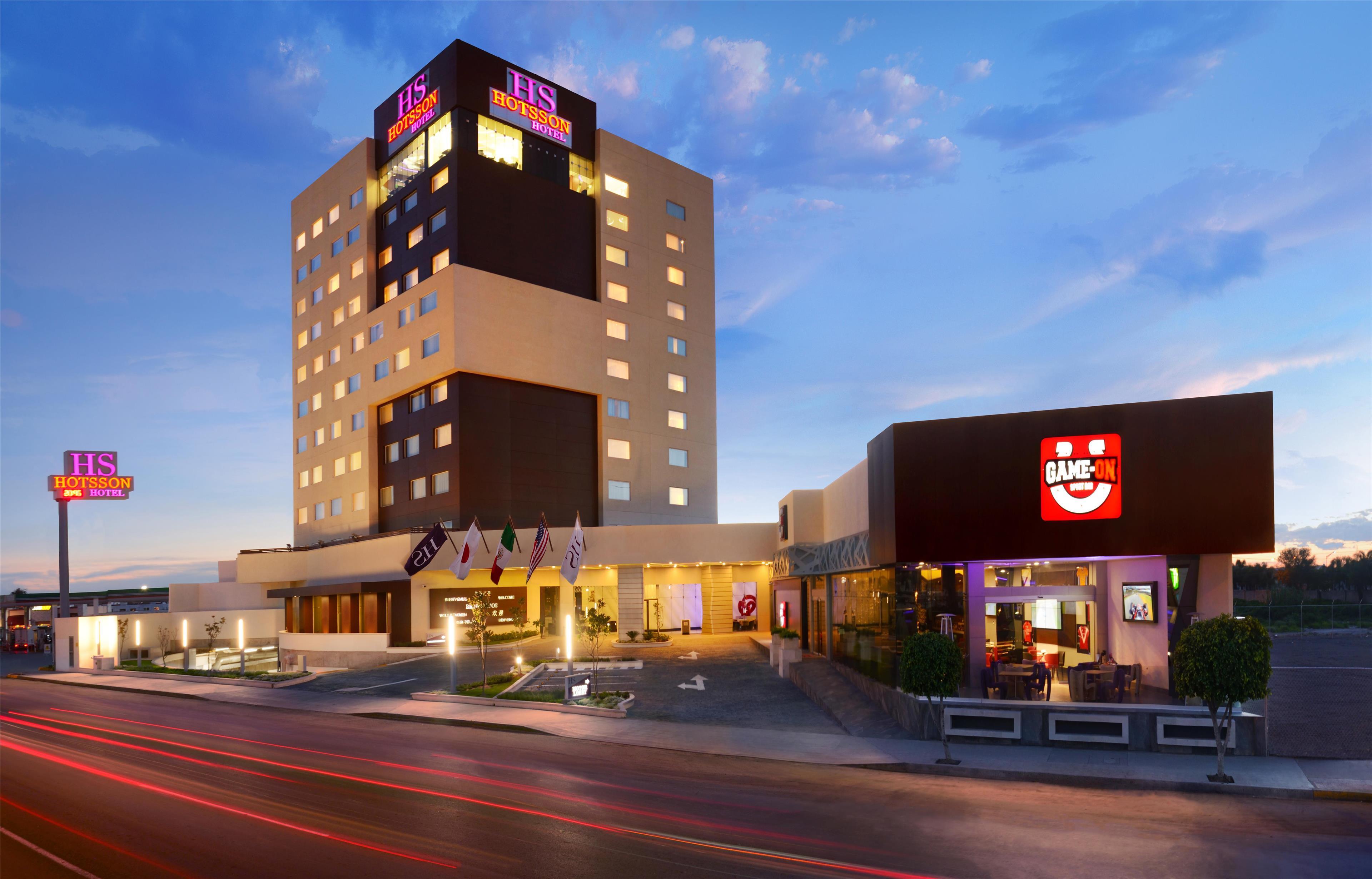 Vista Exterior HS HOTSSON Hotel Irapuato