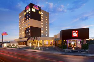 Alojamiento - HS HOTSSON Hotel Irapuato