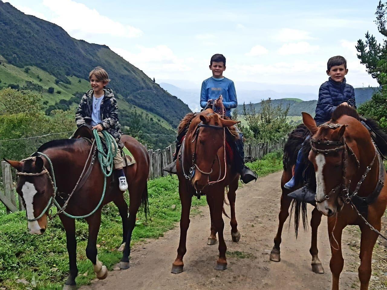 Instalaciones Recreativas Hacienda Abraspungo