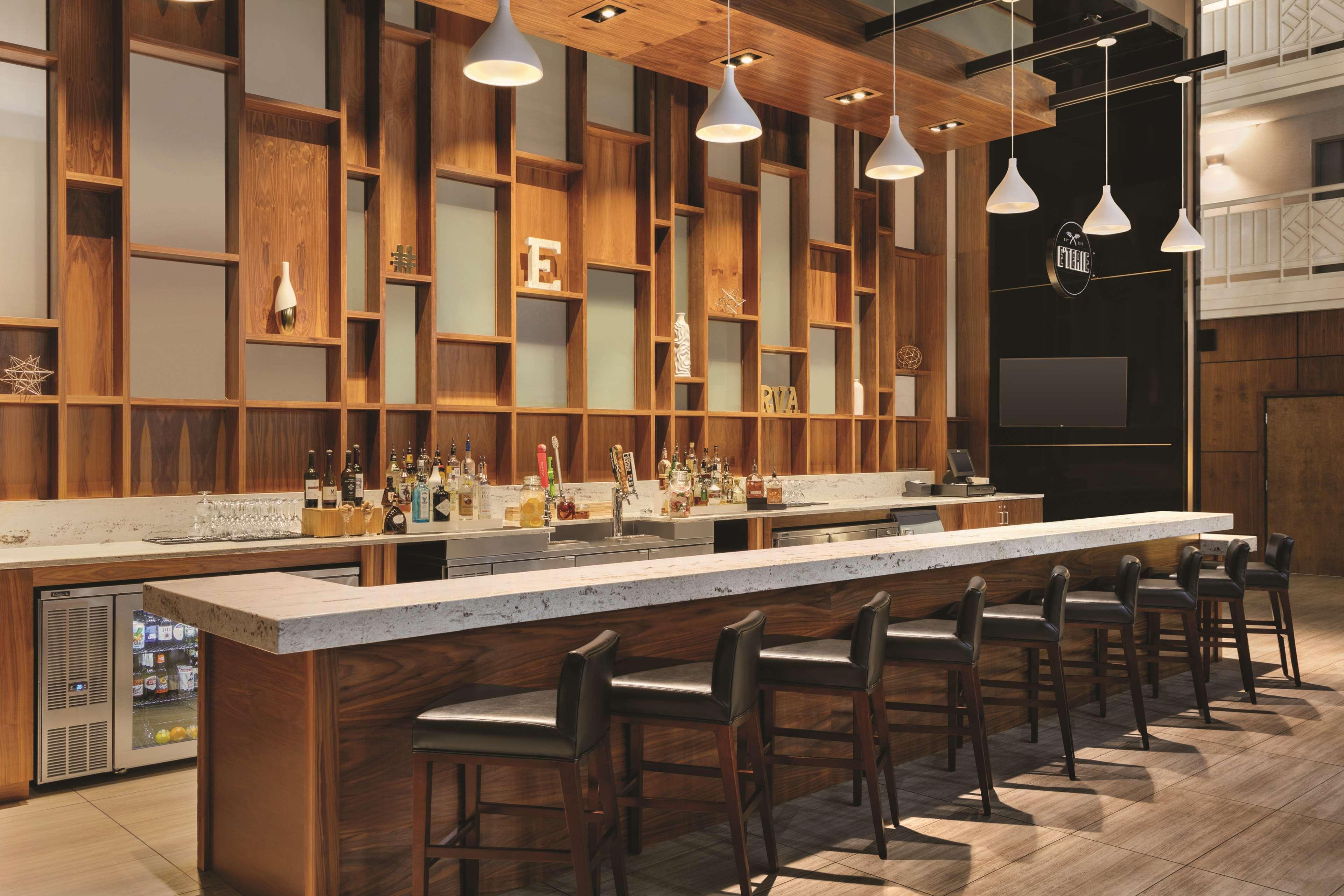 Bar/Salón Embassy Suites by Hilton Richmond
