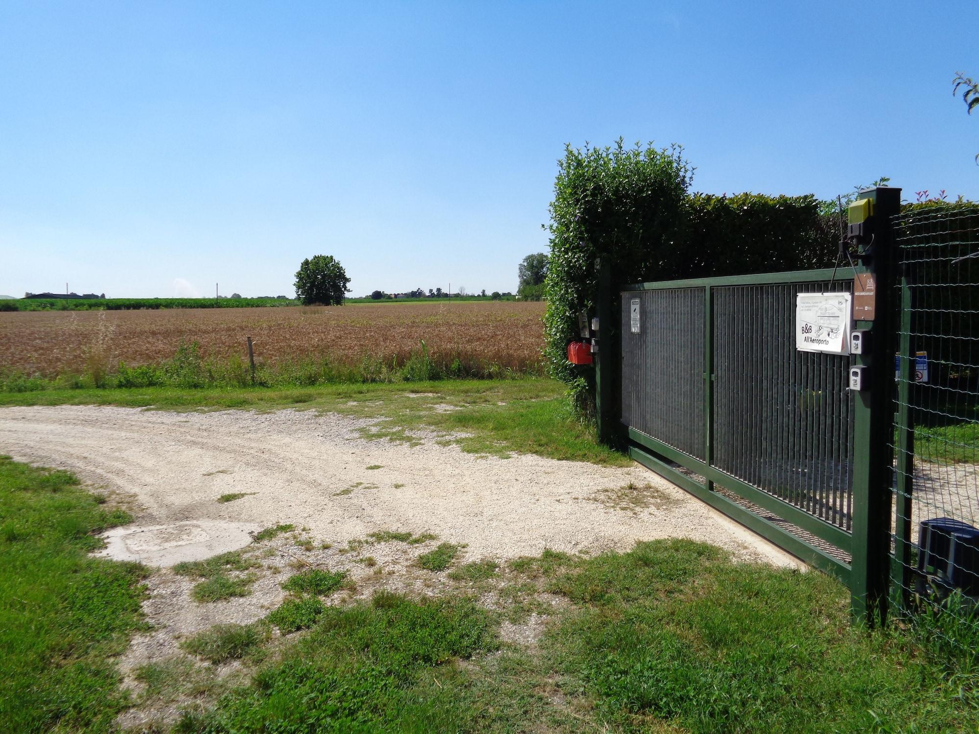Vista Exterior B&B All'Aeroporto
