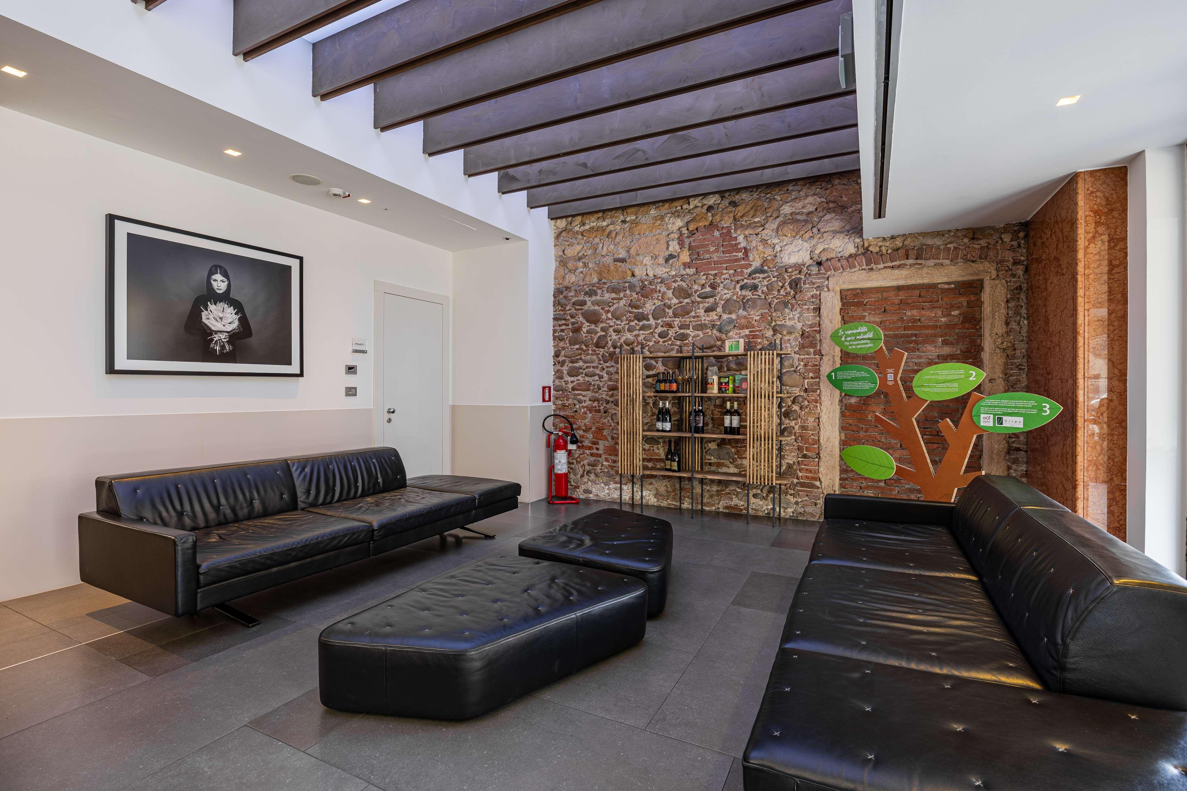 Vista Lobby Best Western Plus Hotel De Capuleti