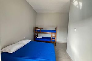 Alquiler Vacacional - Modern and new house - Sleeps up to 12 people - Heated pool - 3 suites