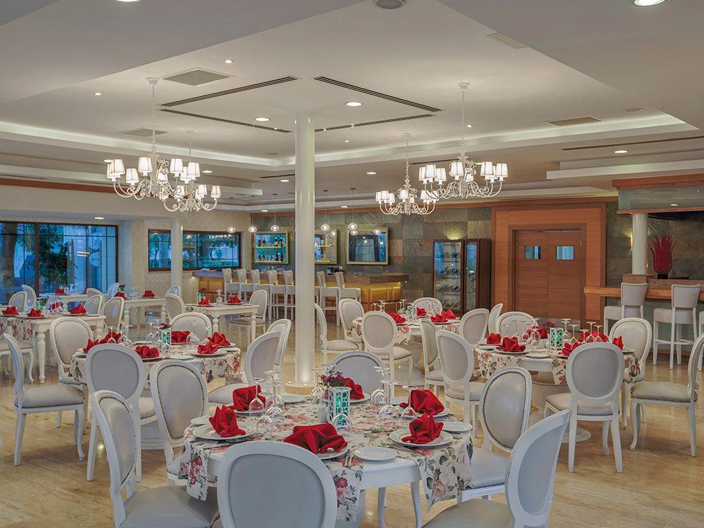 Restaurant Dobedan World Palace Ex Alva Donna