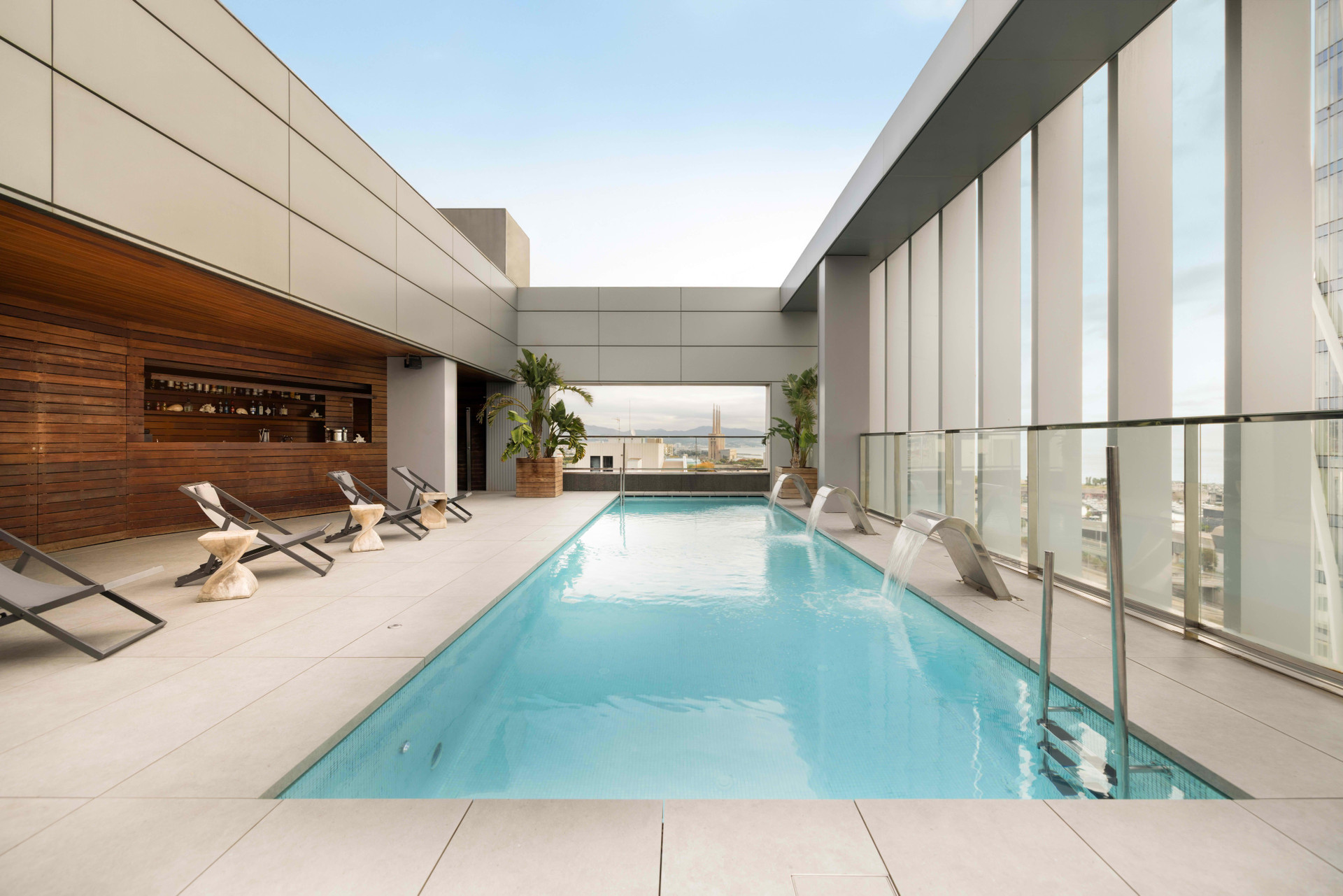 Vista Piscina Hotel SB Diagonal Zero 4 Sup