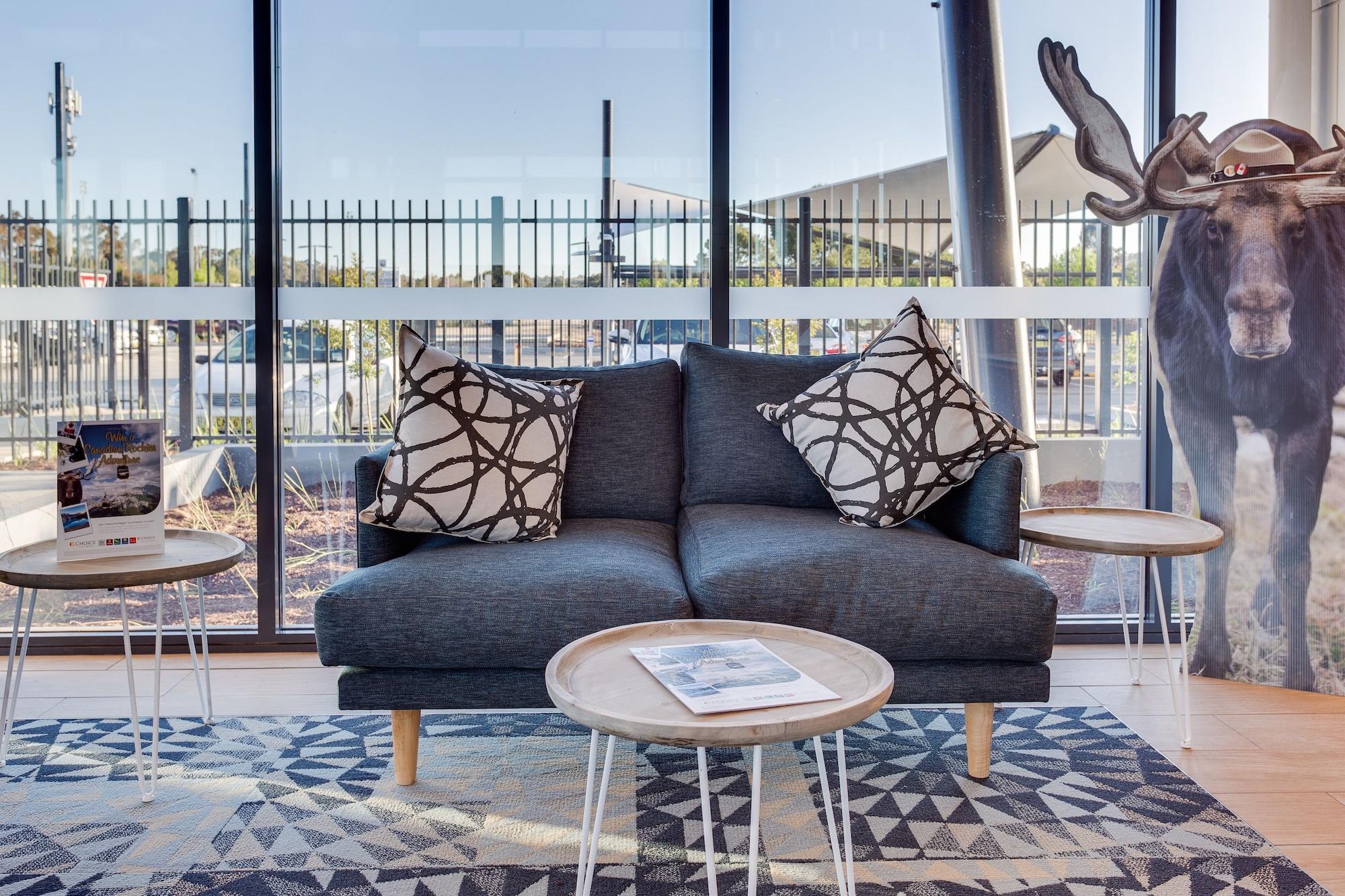 Vista Lobby Quality Hotel Rules Club Wagga