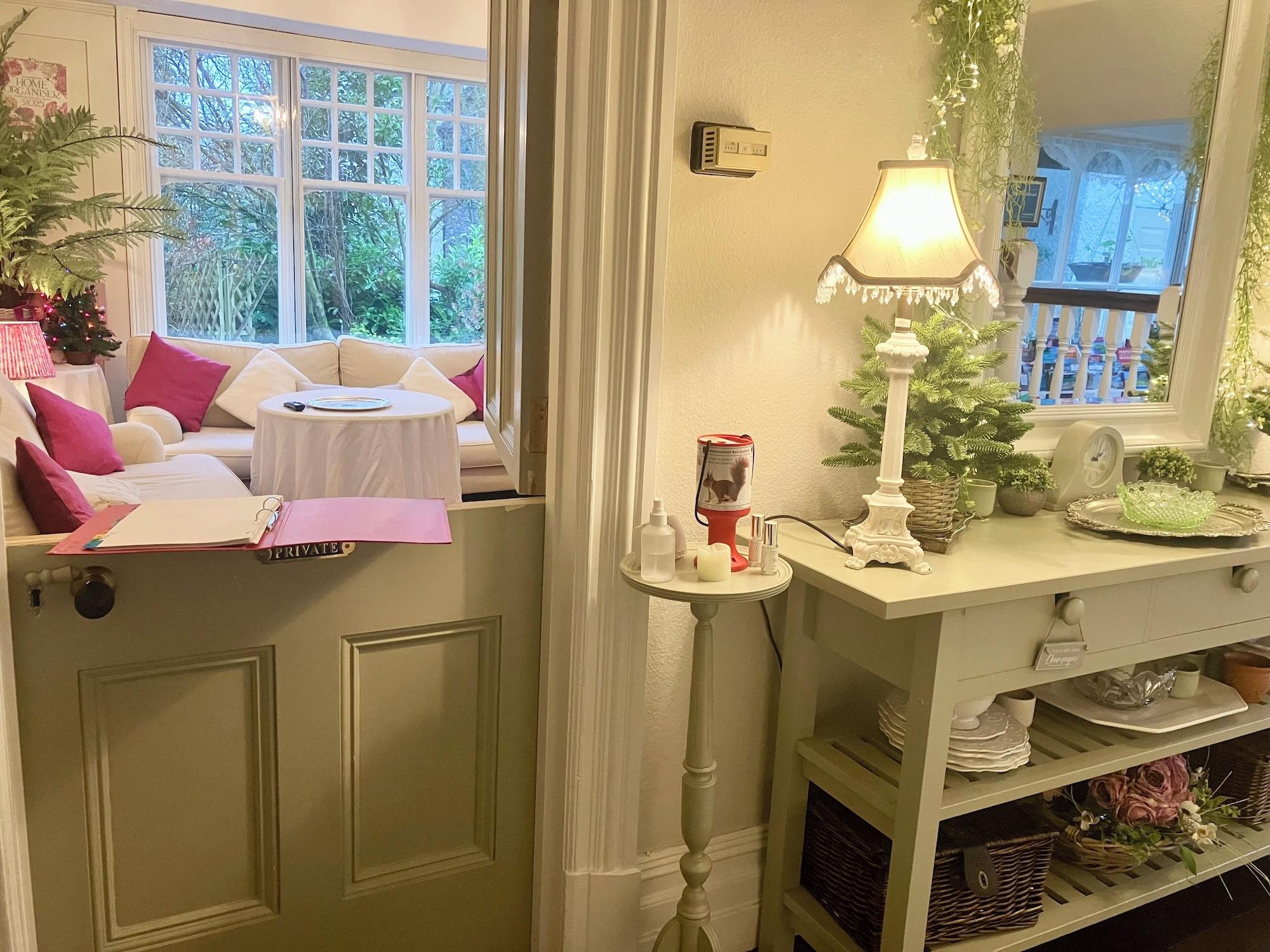 Vista Lobby Storrs Gate House