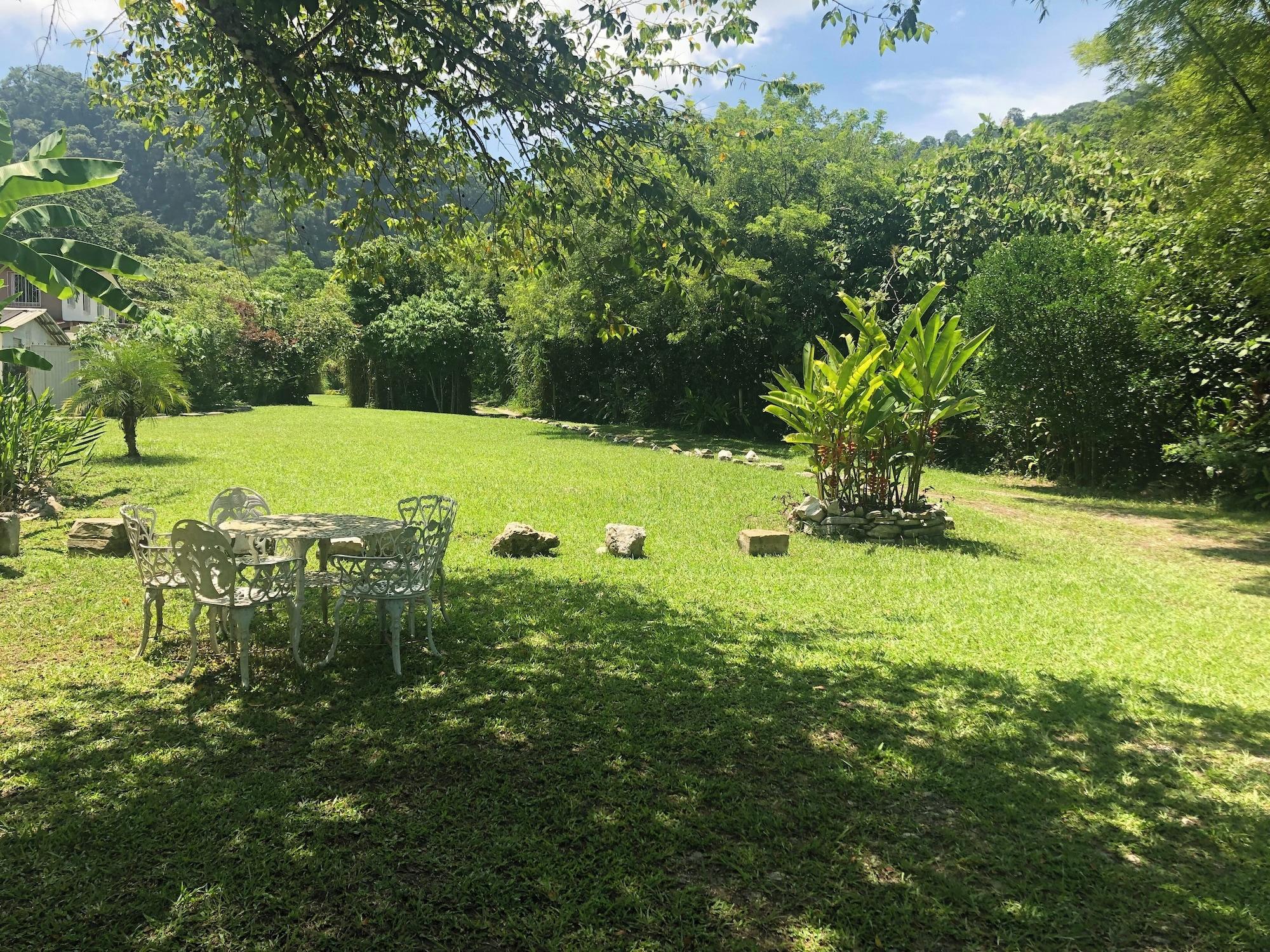 Vista Exterior Casa Edward