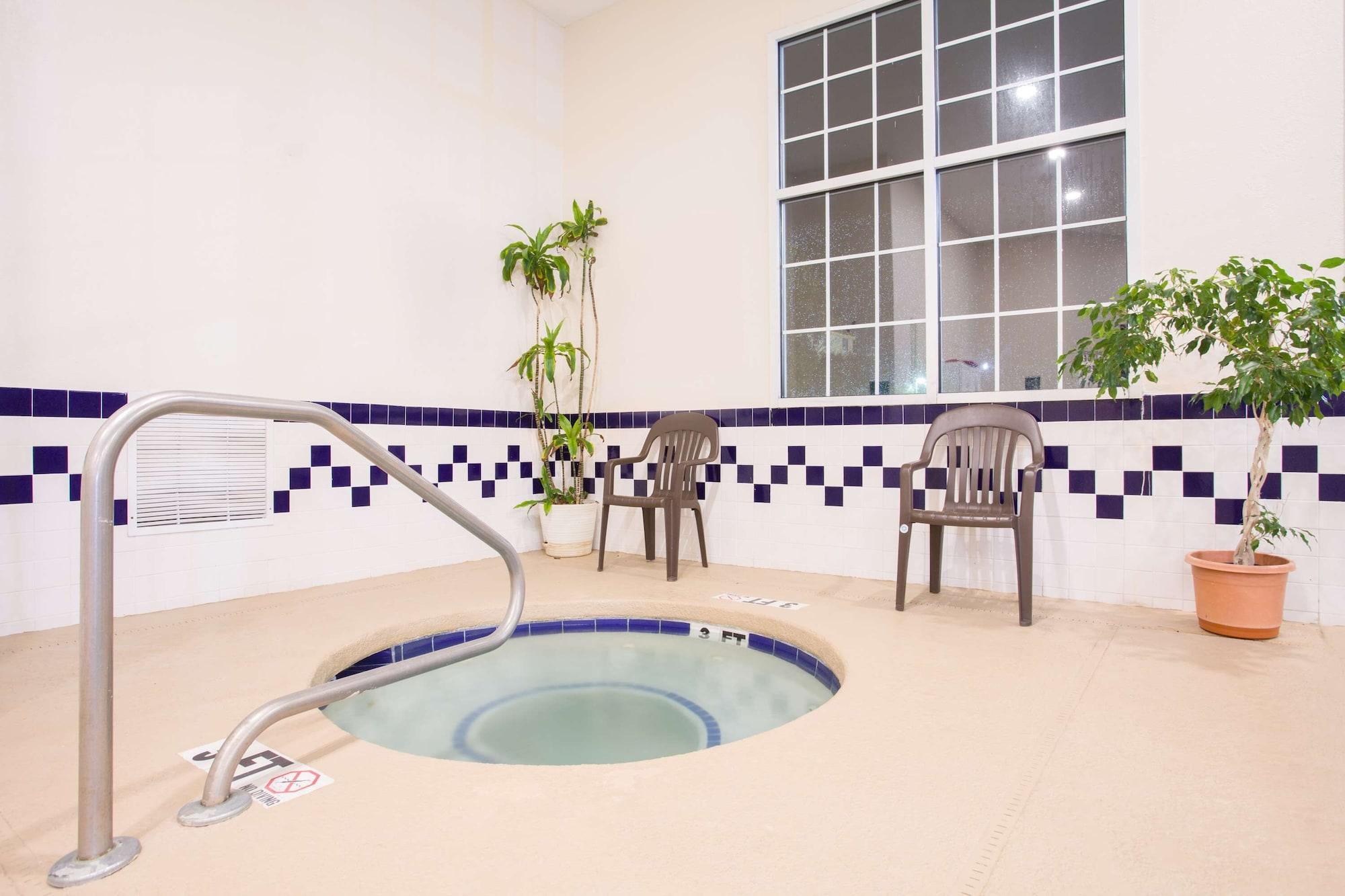 Spa SureStay Hotel by Best Western North Myrtle Beach
