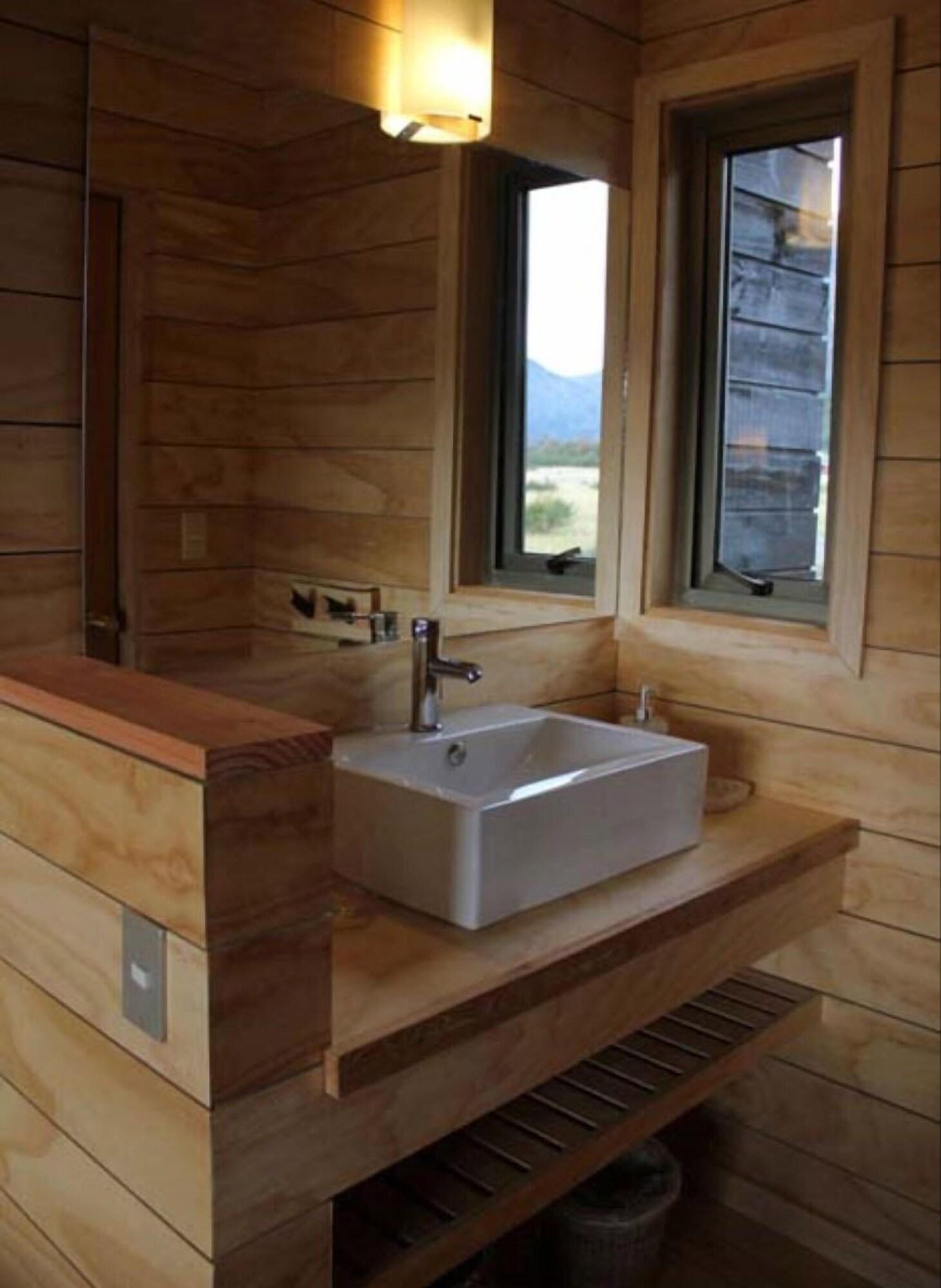 Equipamiento de Habitación Robinson Crusoe Deep Patagonia