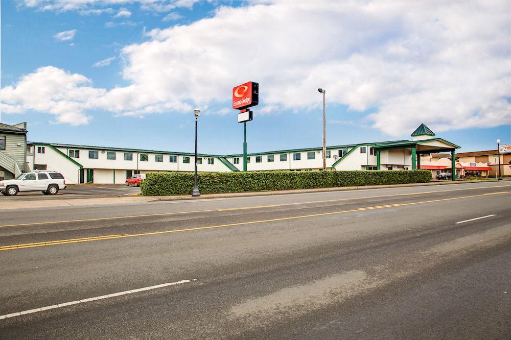 Varios Econo Lodge