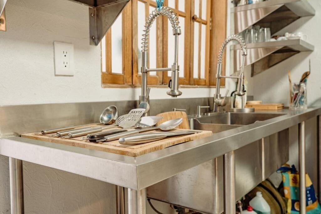 Equipamiento de Habitación Kualena