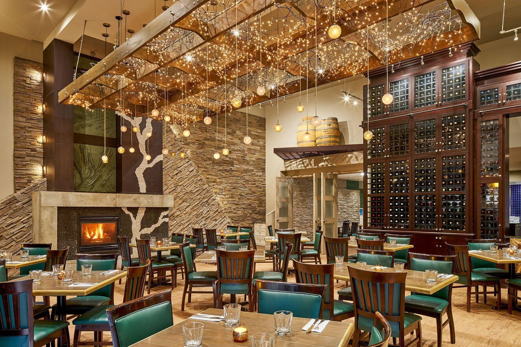 Restaurant Varscona Hotel on Whyte