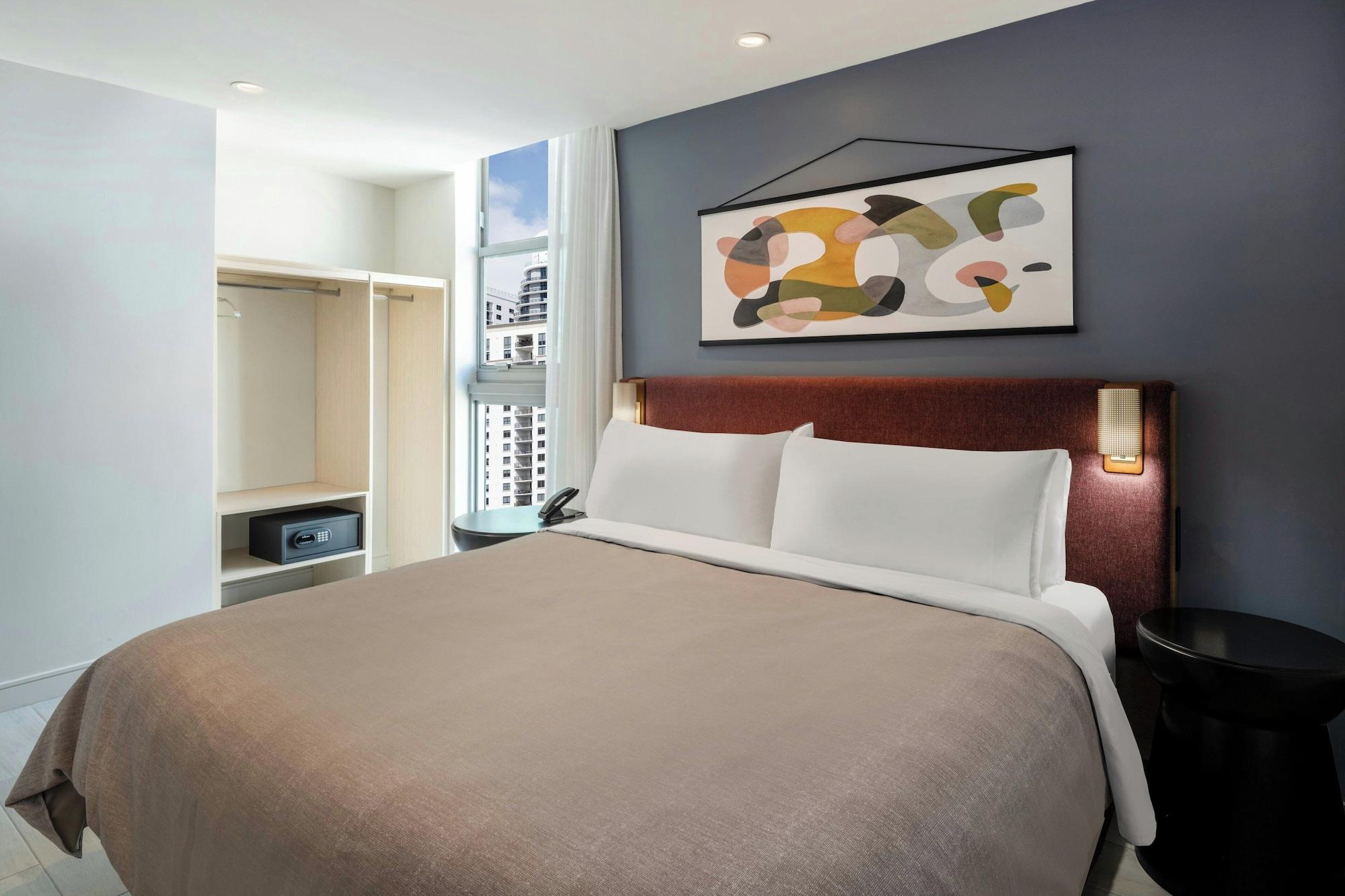 Habitación Atwell Suites Miami Brickell by IHG