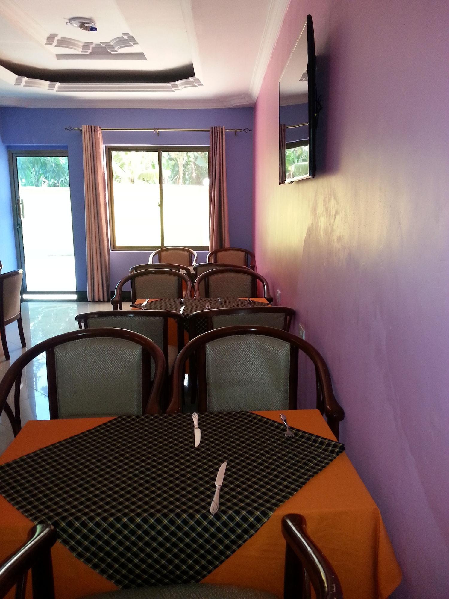 Restaurant Way Side Hotel