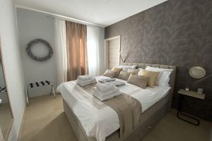 Alquiler Vacacional - Modern Villa with Pool & Sea View-40m to the Beach