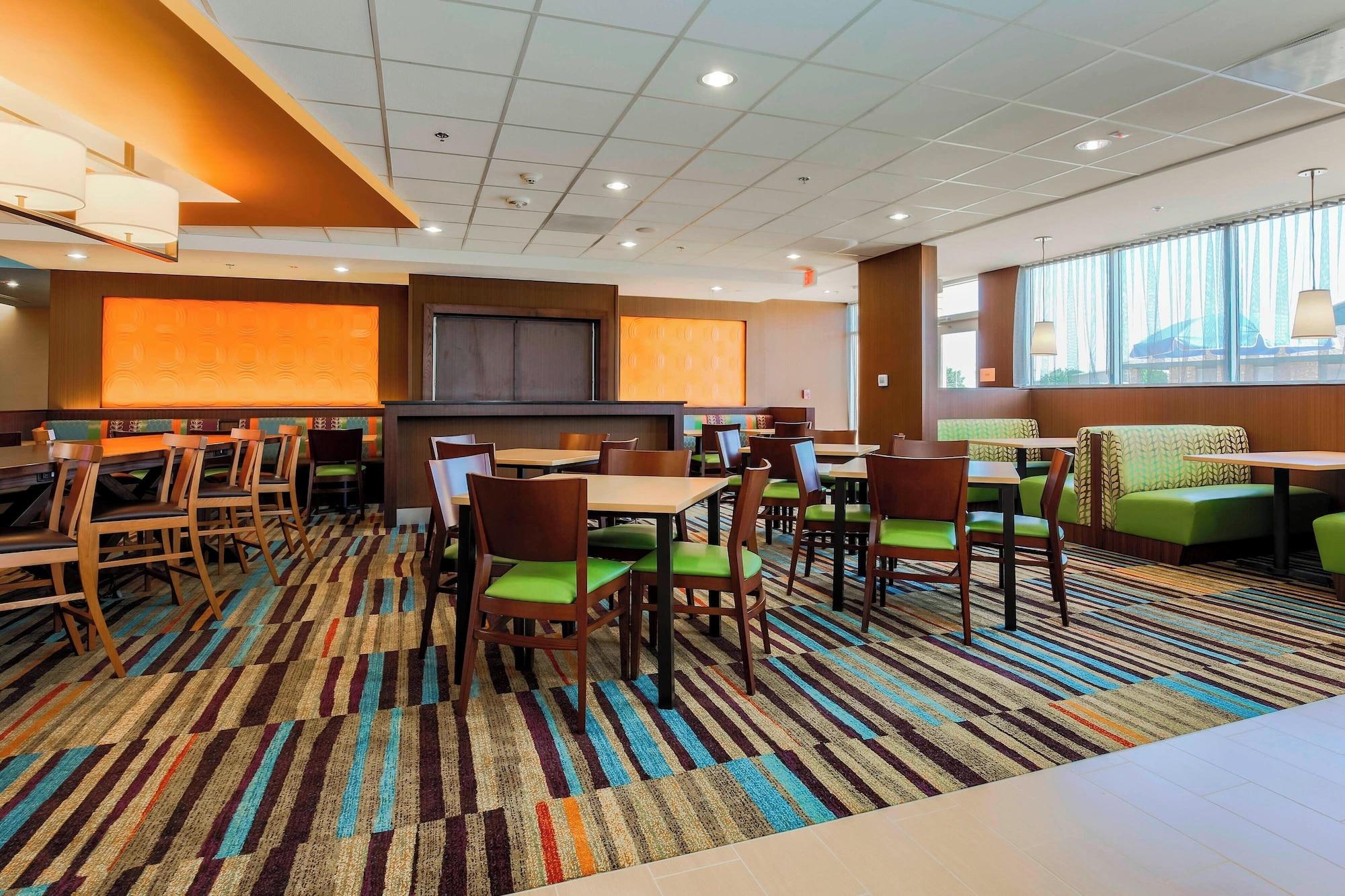 Restaurant Fairfield Inn & Suites by Marriott Snyder