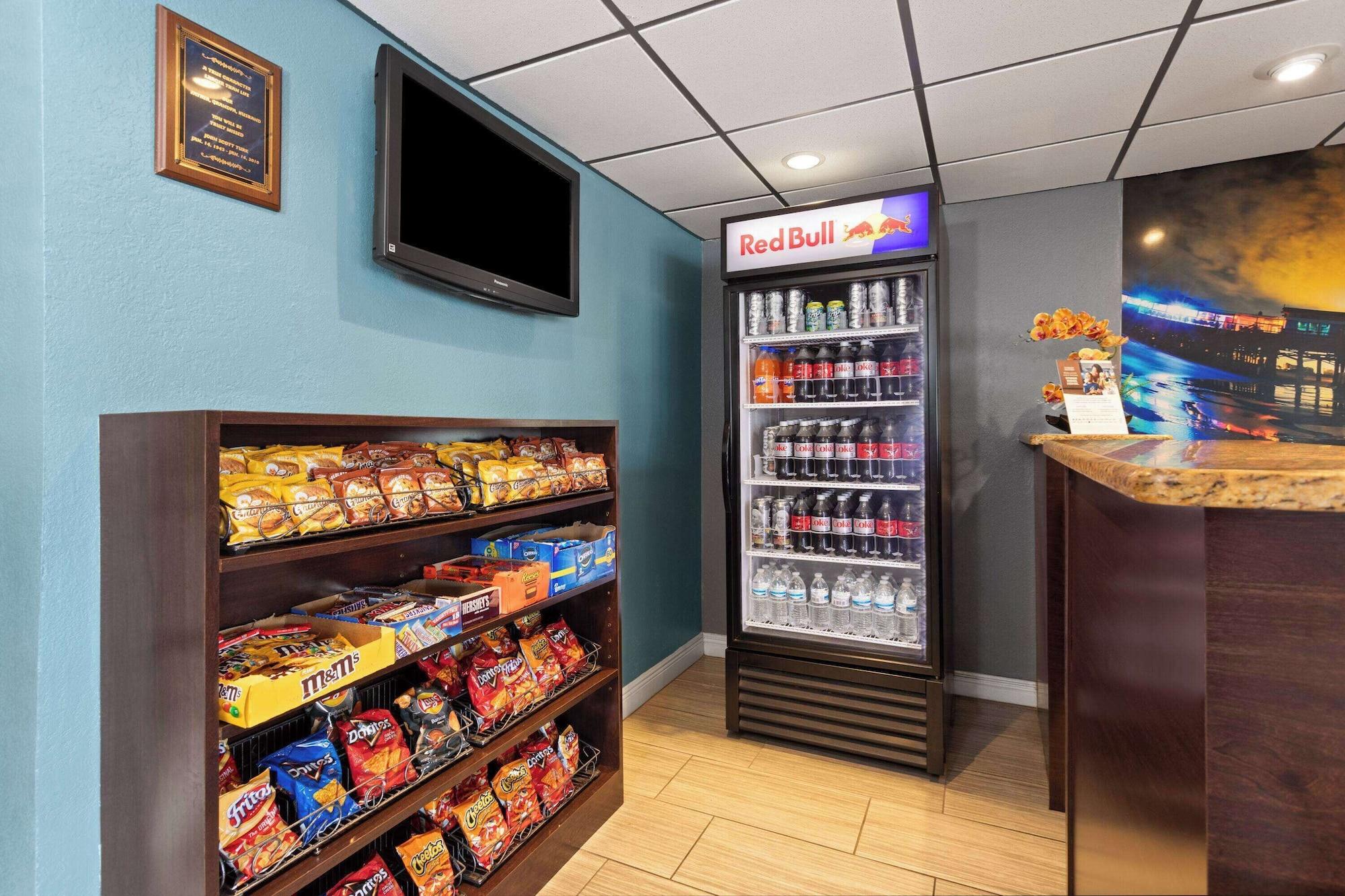 Restaurant La Quinta Inn by Wyndham Cocoa Beach-Port Canaveral