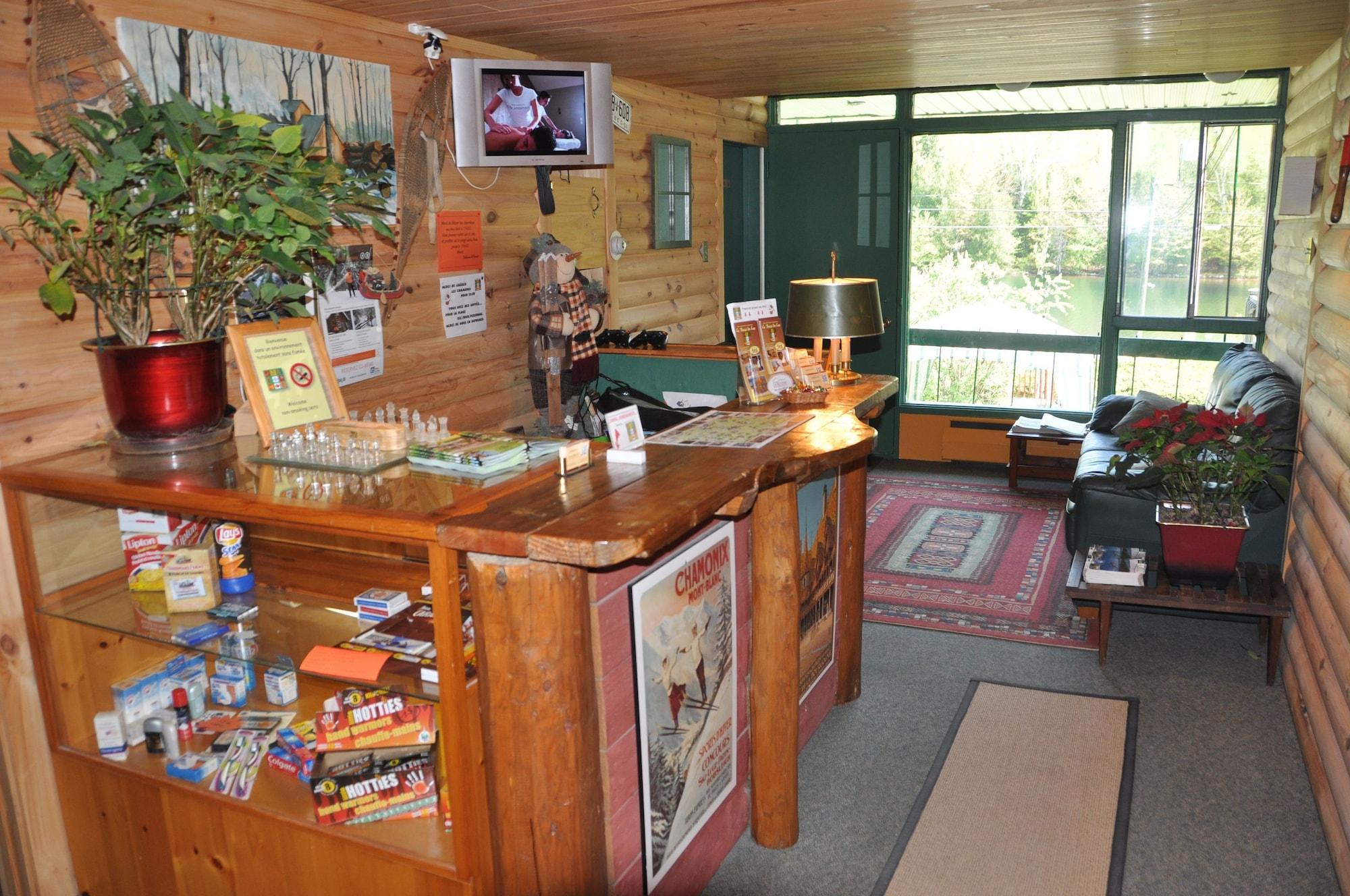 Vista Lobby Hotel-Motel Le Boise du lac