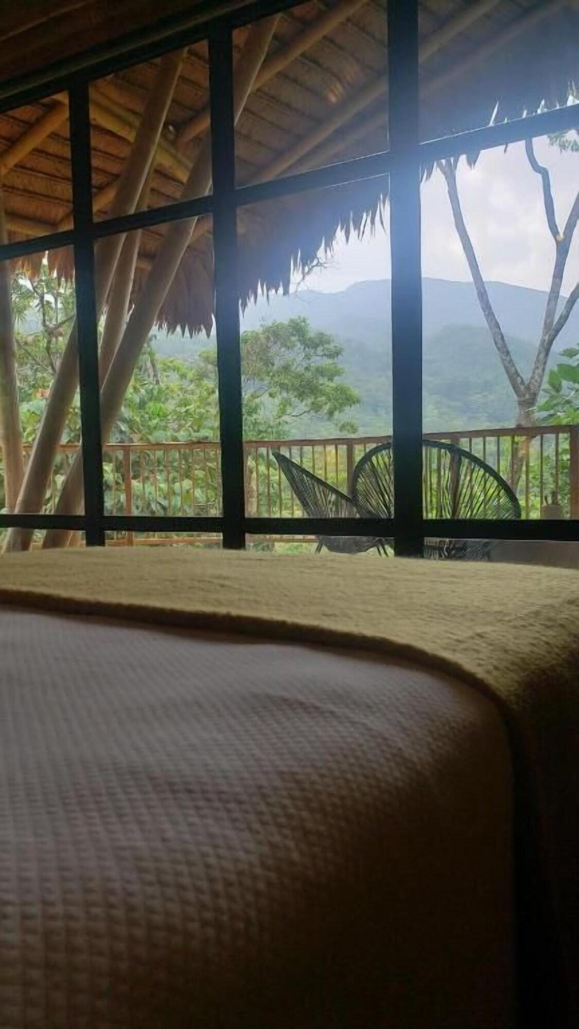 Habitación Bosque Guardian Lodge