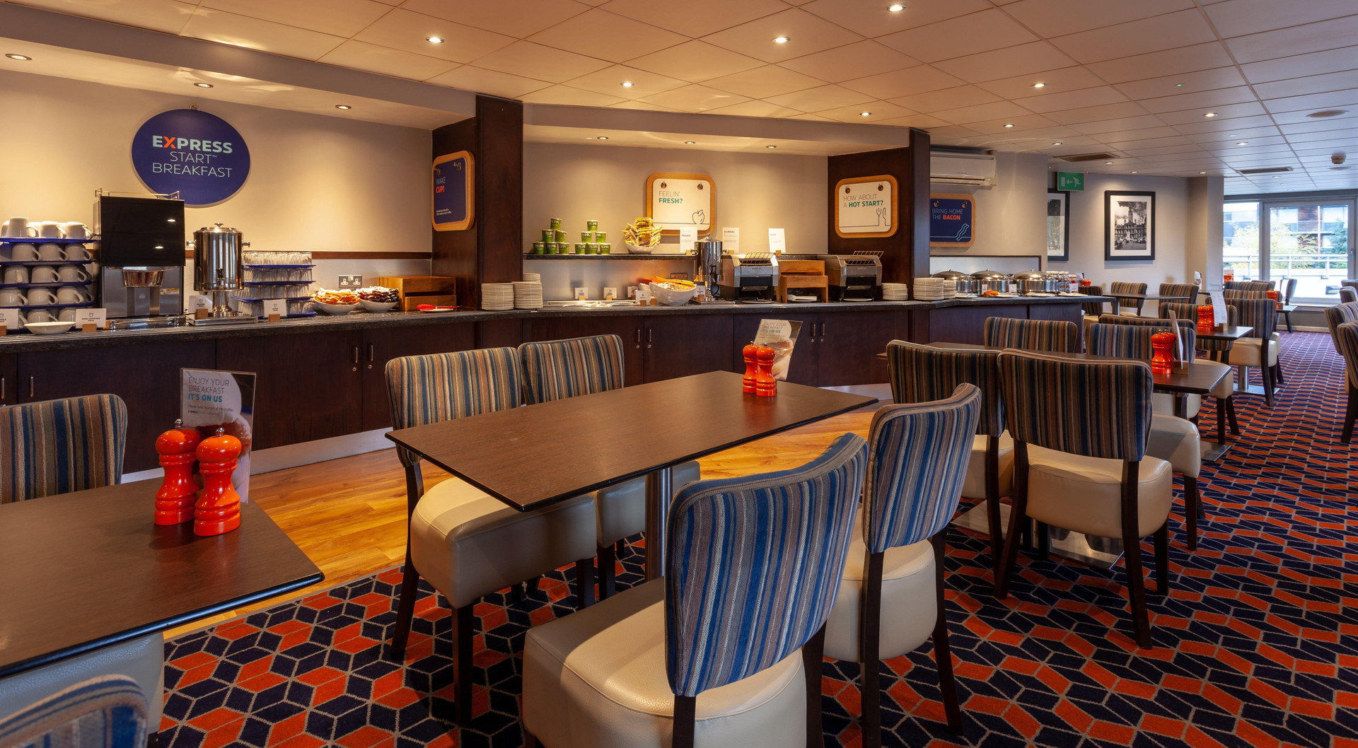 Restaurant Holiday Inn Express Glasgow - City Ctr Theatreland by IHG