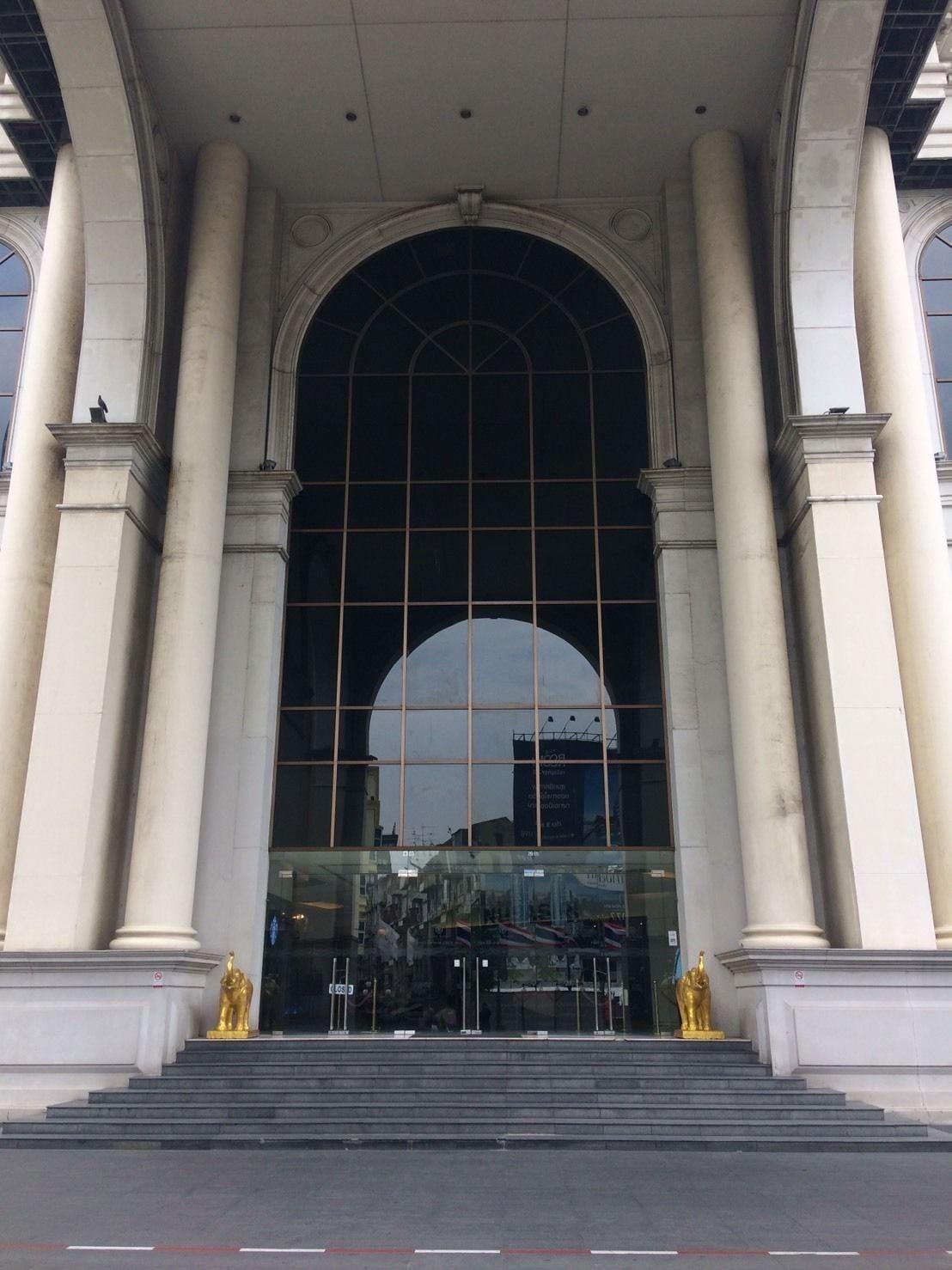Vista Exterior State Tower Silom By Haloth