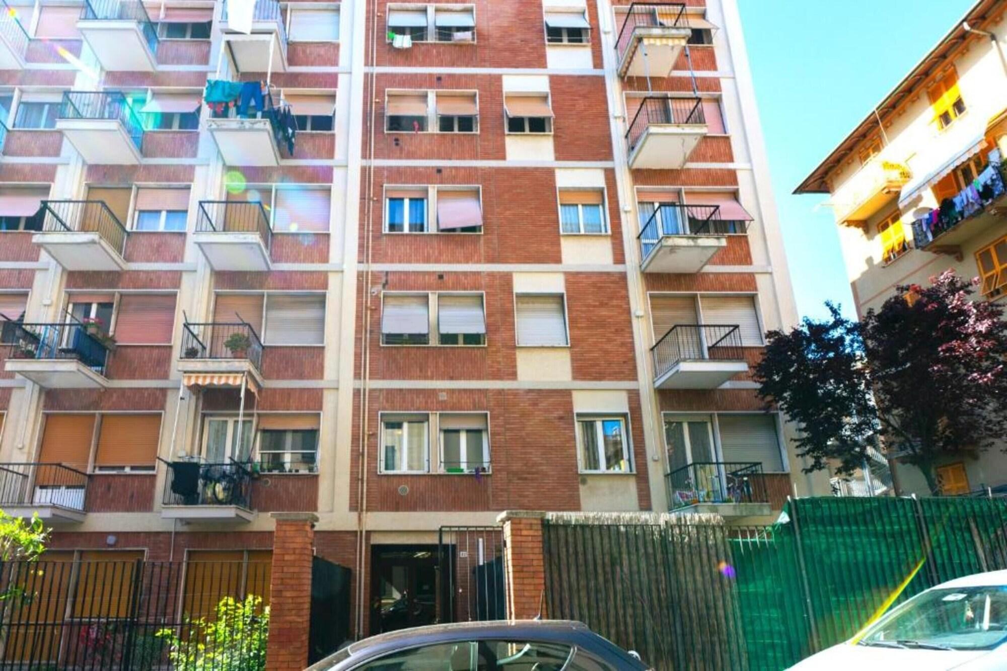 Vista Exterior Lia Rooms 3