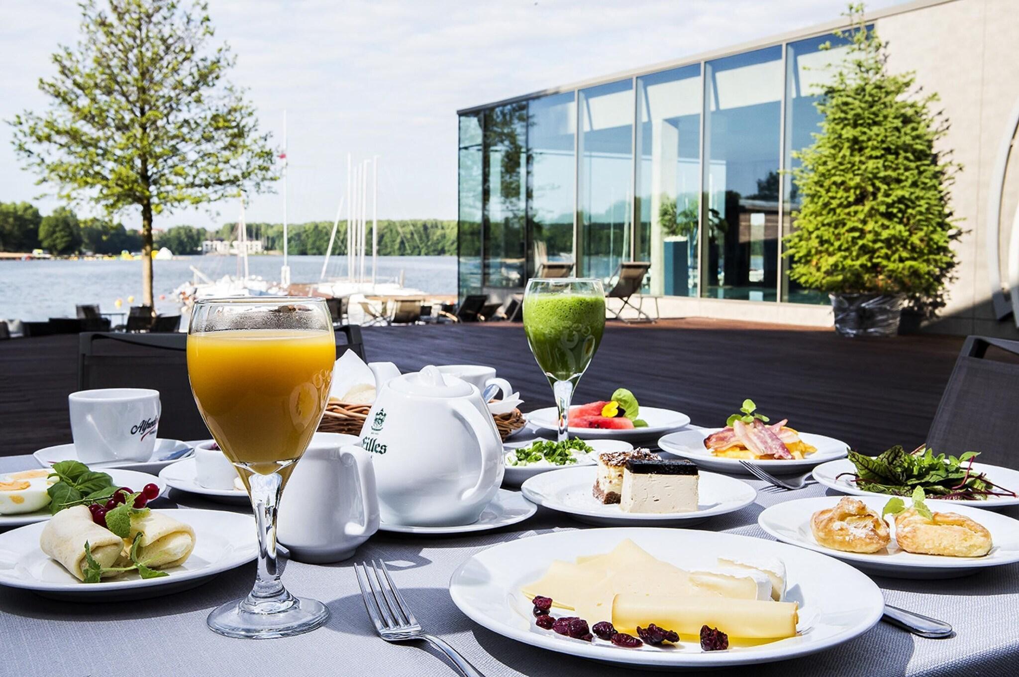 Restaurant Przystań Hotel & Restaurants