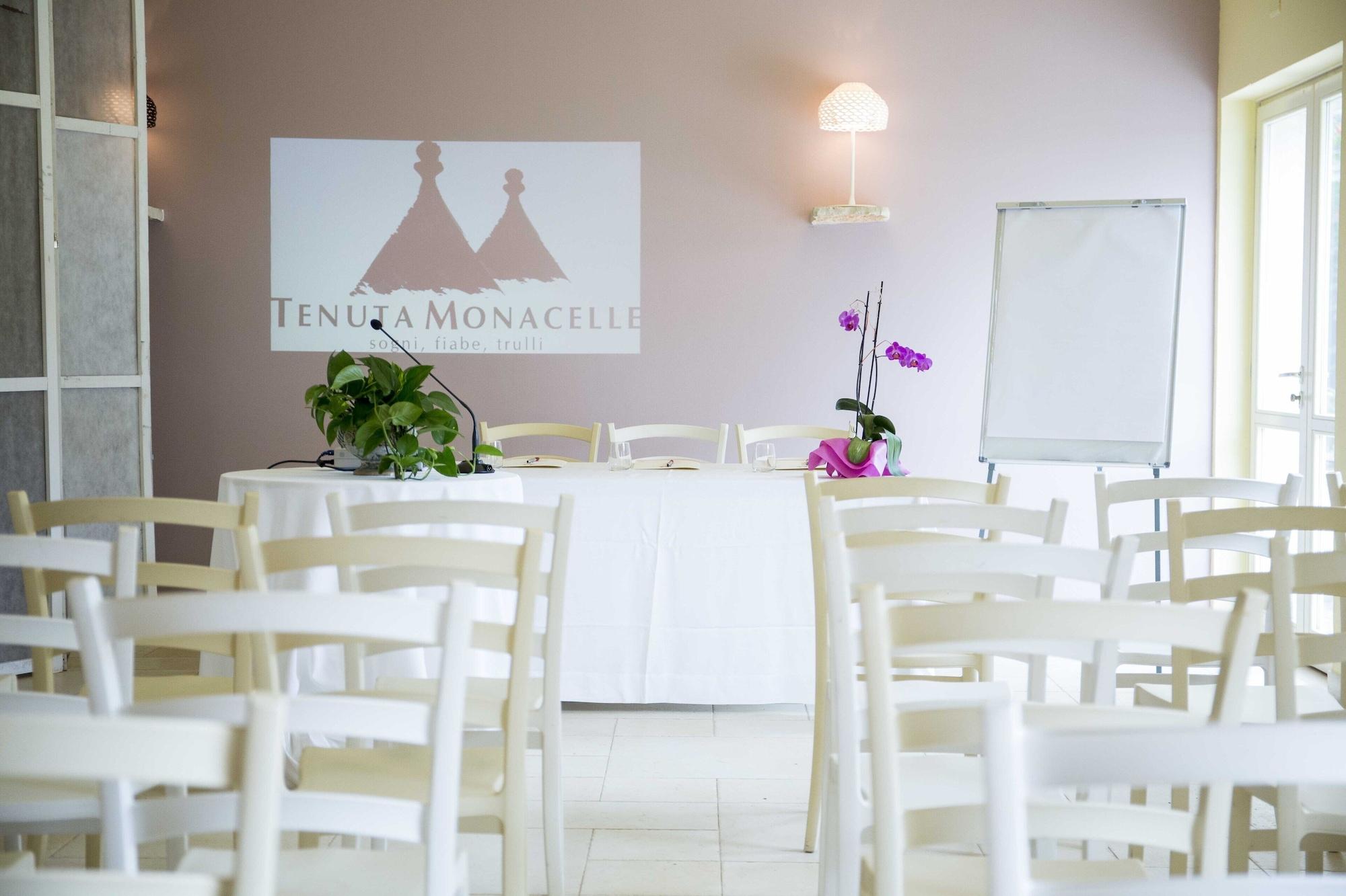 Sala de Reuniones Tenuta Monacelle