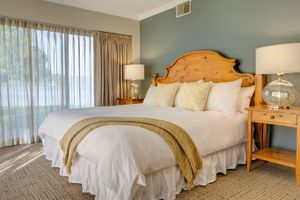 Alquiler Vacacional - Boyne Mountain Michigan-Deer Lake Villa 3 miles from downhill skiing and resort