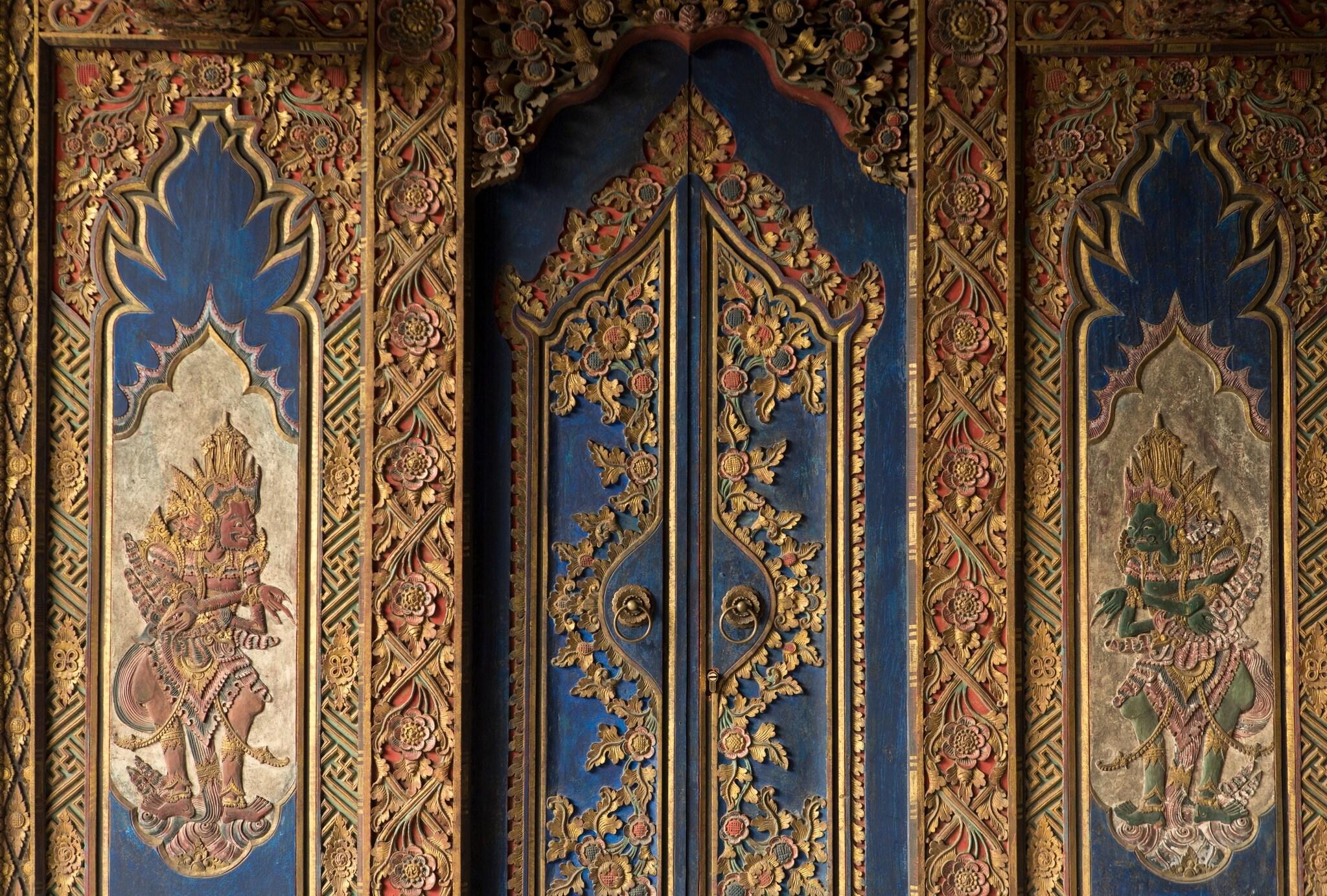 Vista Lobby Dwaraka The Royal Villas