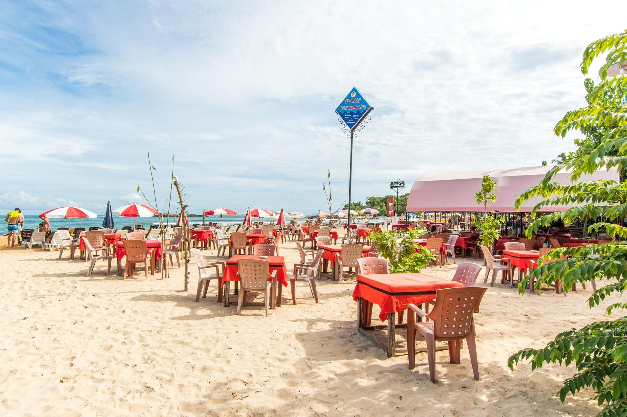 Restaurant The Waves