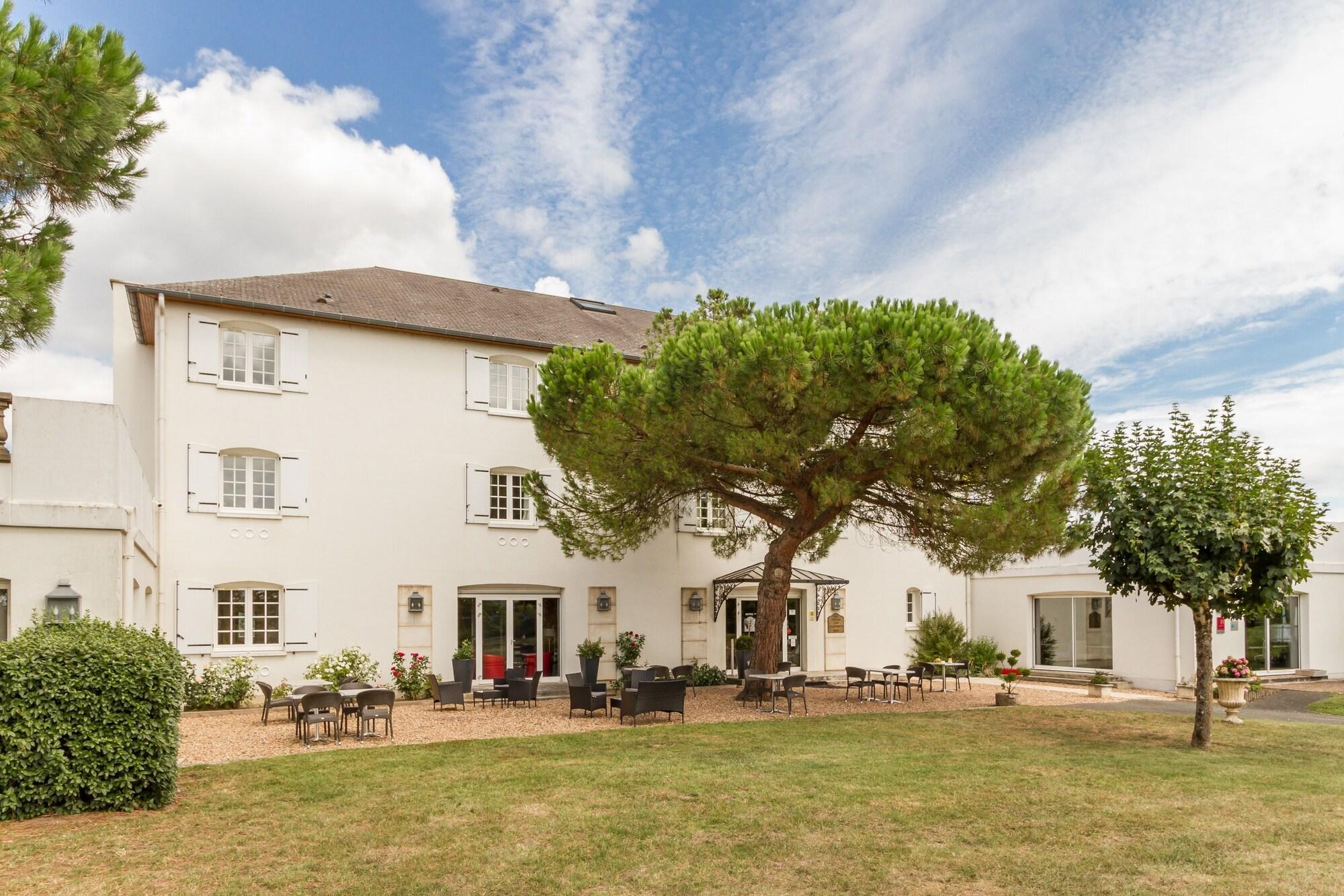 Vista Exterior Hôtel des Châteaux