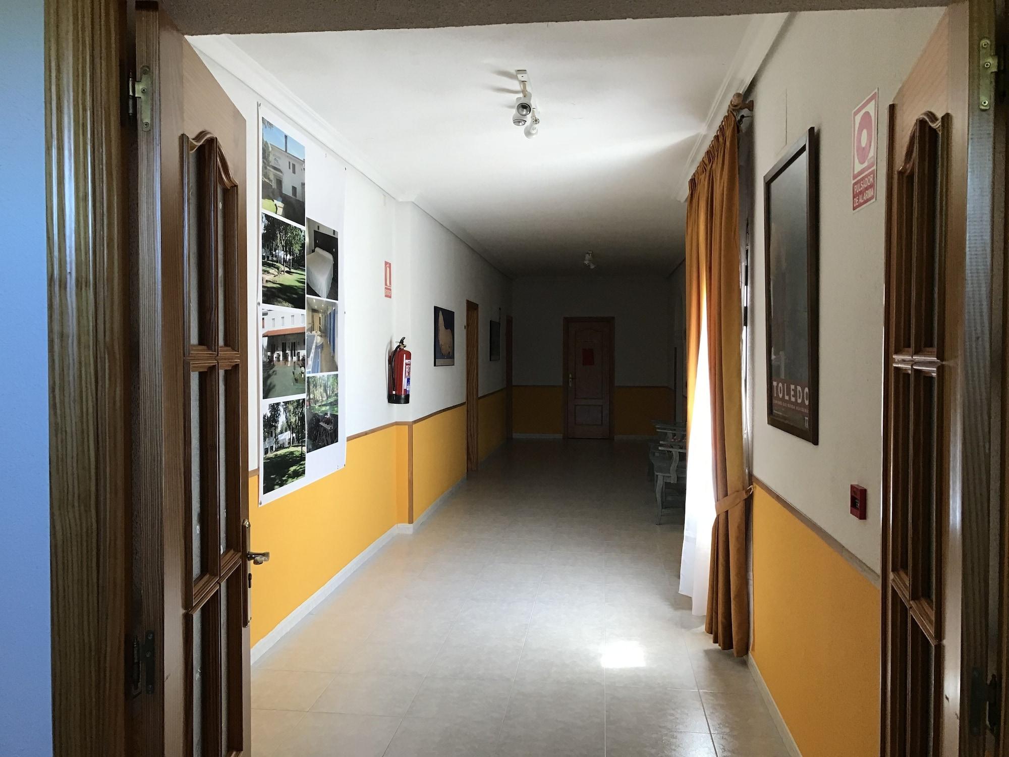 Varios Complejo Turistico Baños del Robledillo