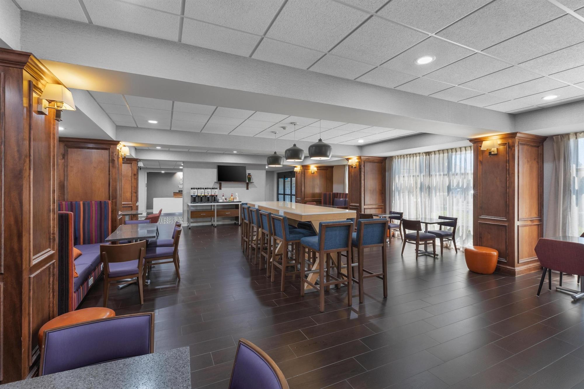 Vista Lobby Hampton Inn Pendleton