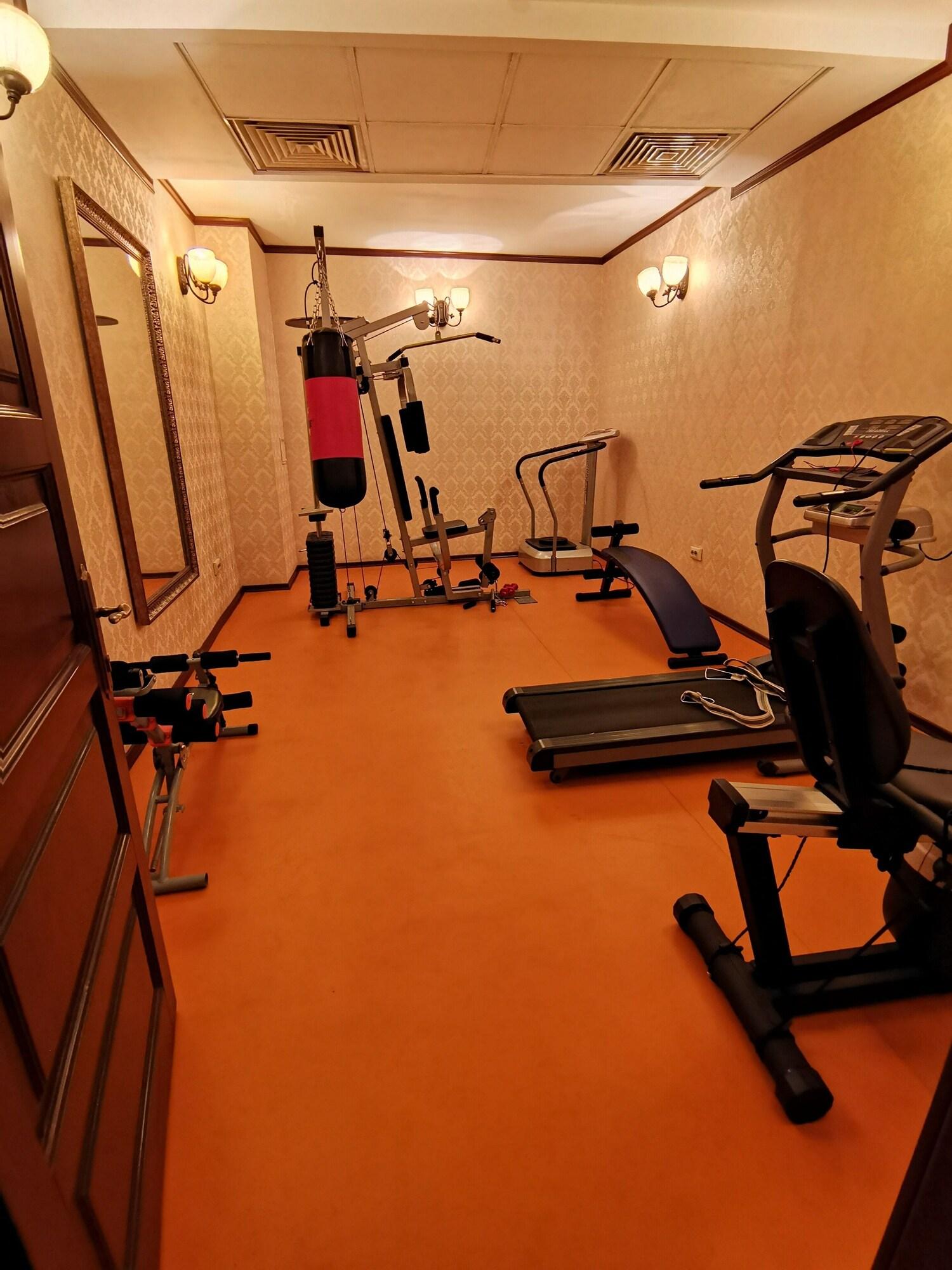 Gimnasio Hotel Carol Constanta