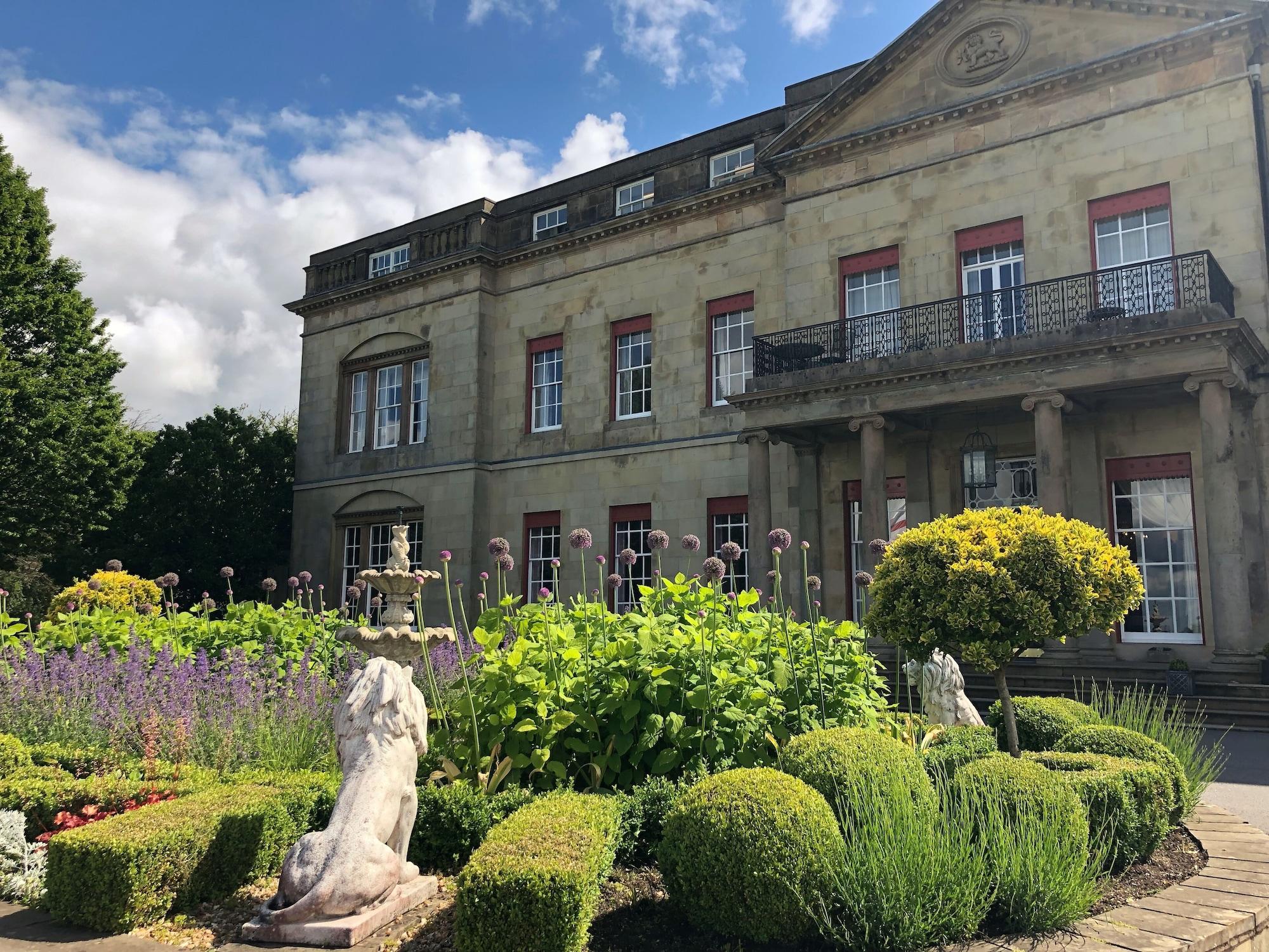 Vista Exterior Shrigley Hall Hotel and Spa